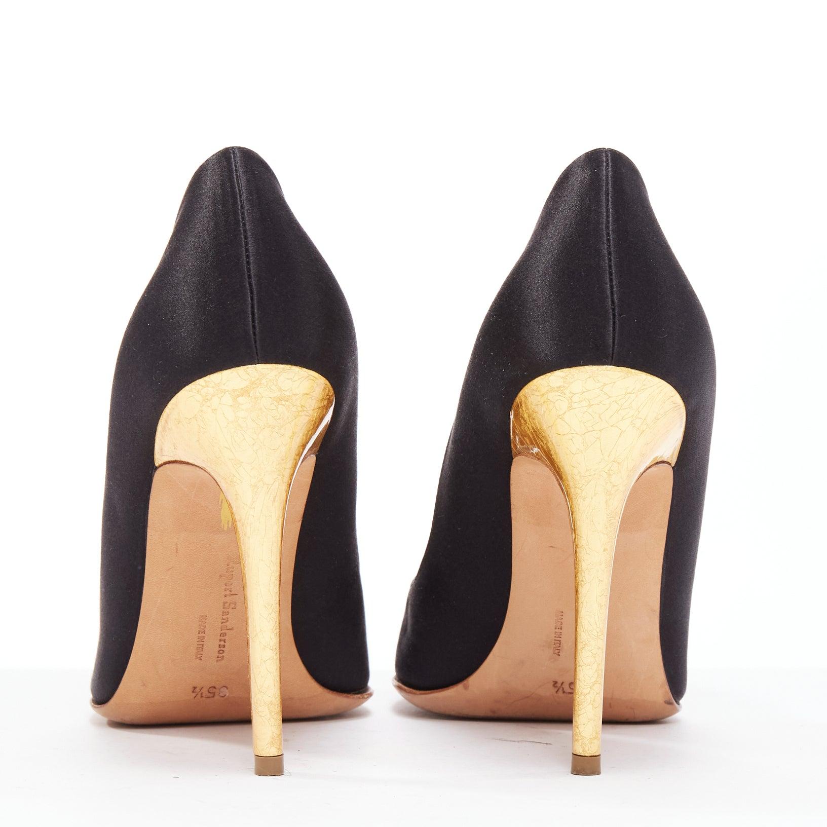 RUPERT SANDERSON Or satin noir peinture or boucle escarpins à talons EU35.5 Pour femmes en vente