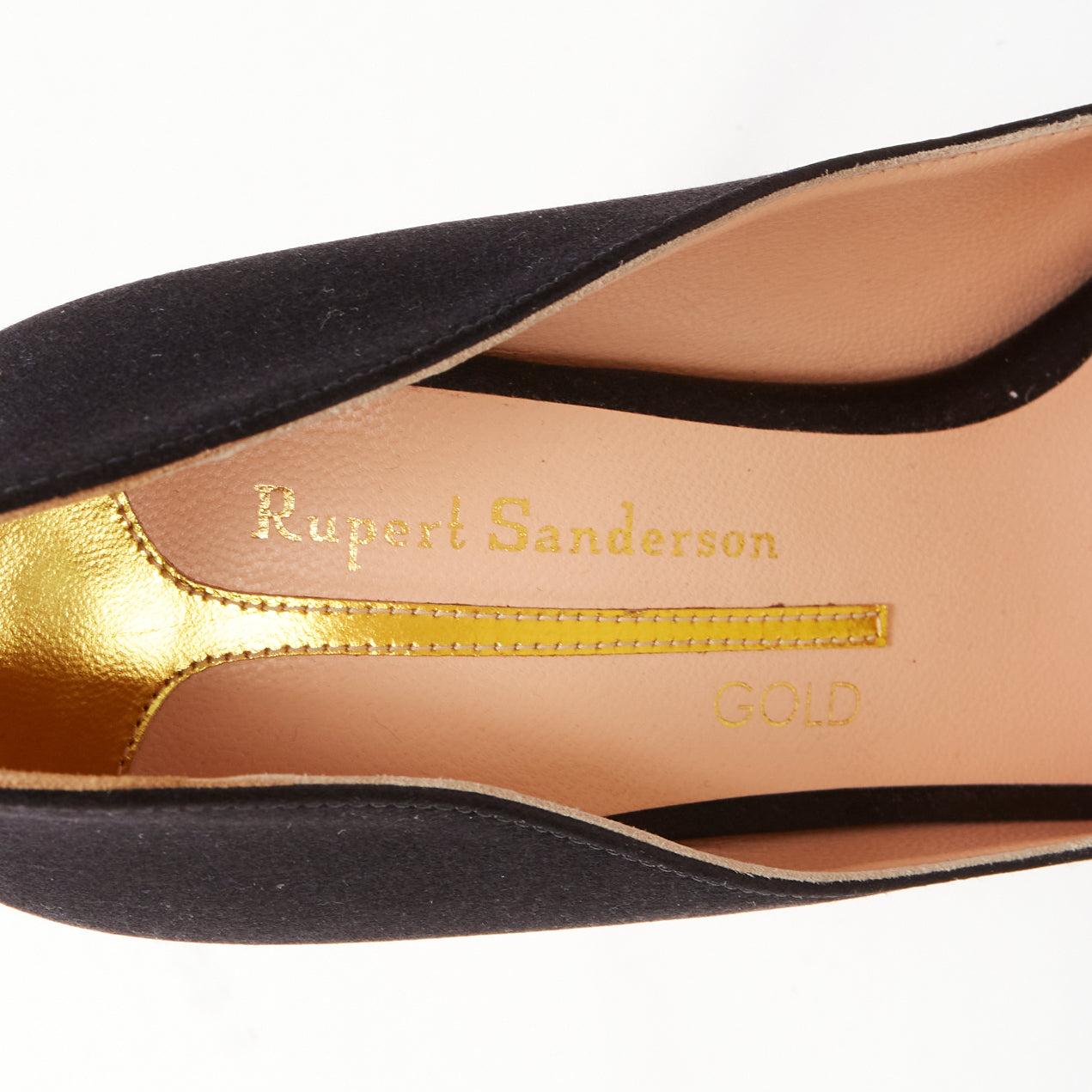RUPERT SANDERSON Or satin noir peinture or boucle escarpins à talons EU35.5 en vente 4