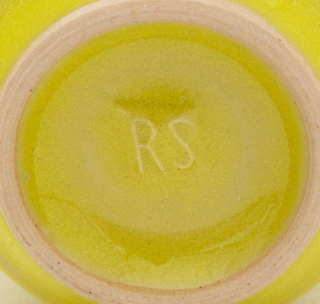 Juego de Sake de Gres Esmaltado Amarillo Rupert Spira, 7 Siglo XXI y contemporáneo en venta