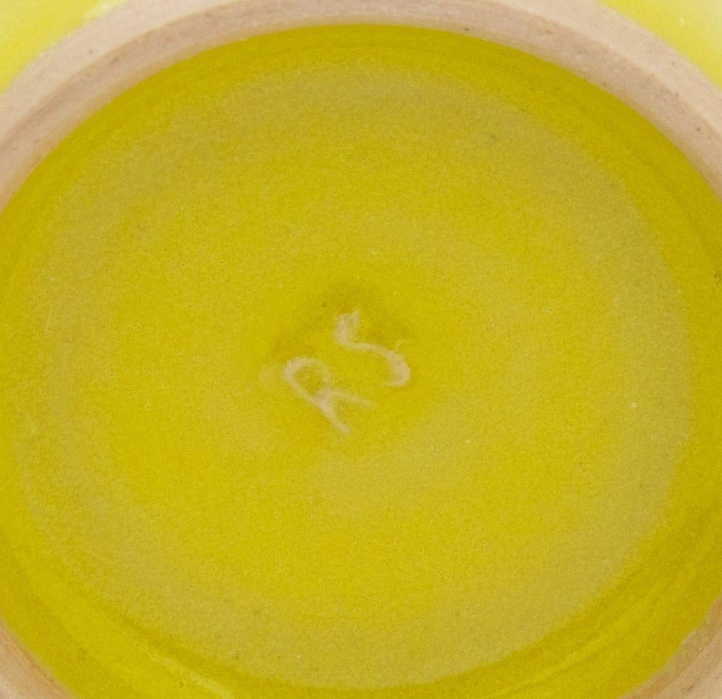 Ensemble Sake Rupert Spira en grès émaillé jaune, 7 en vente 3