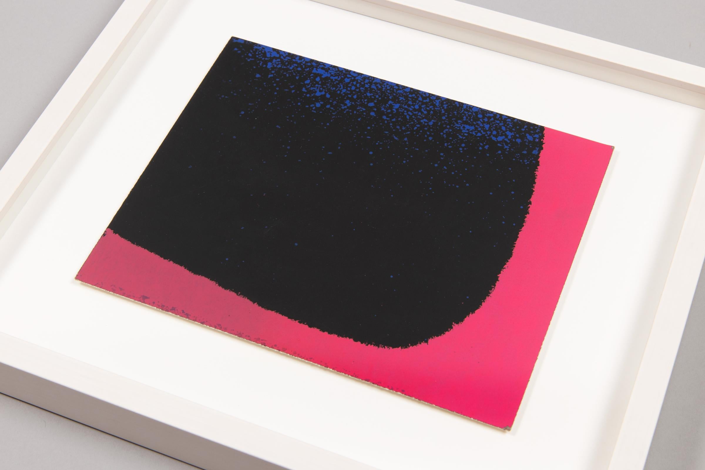 Rupprecht Geiger, Azul-negro y rojo azulado - Arte abstracto, Impresión firmada en venta 1
