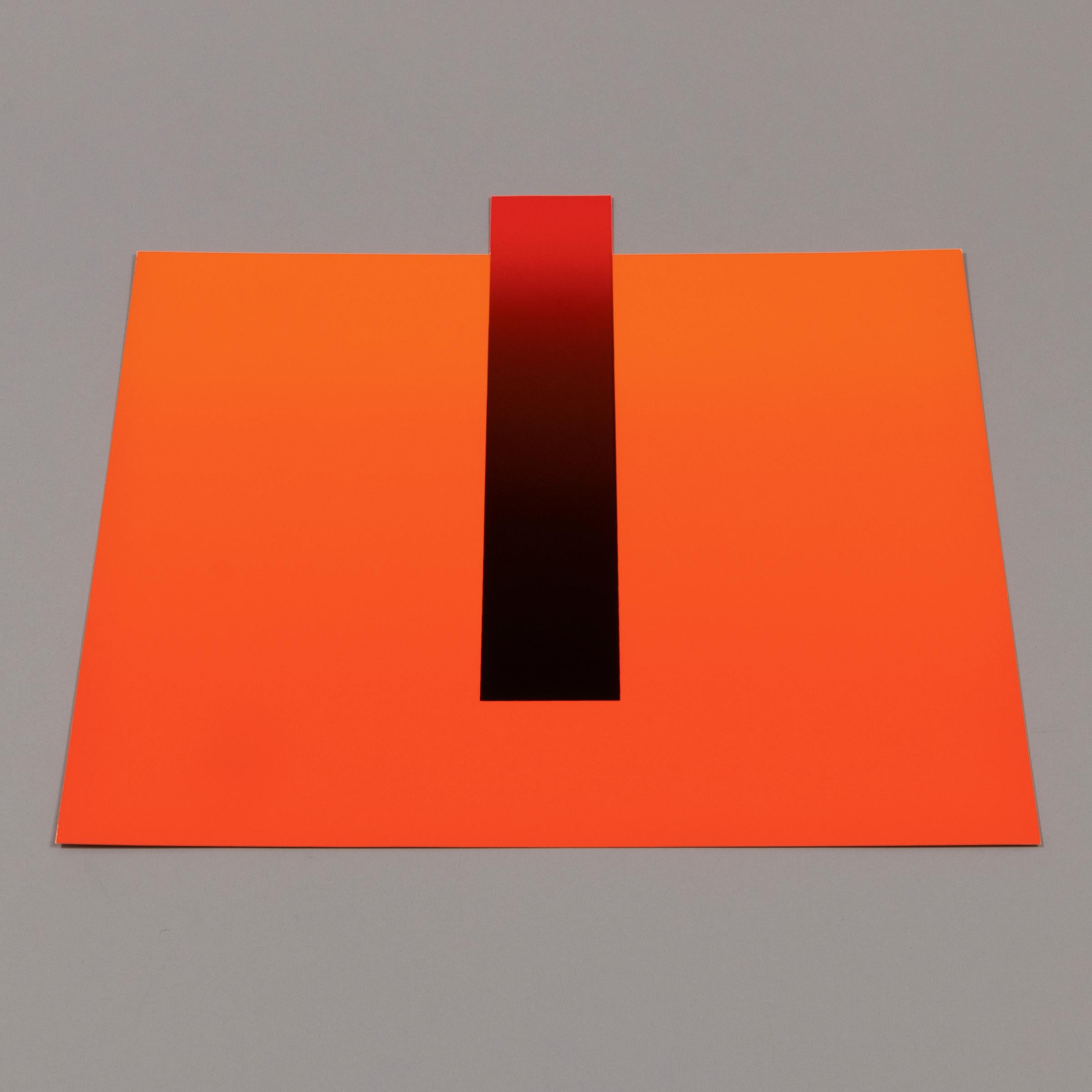 Rupprecht Geiger, Rojos fríos sobre rojos cálidos: Serigrafía firmada, Arte abstracto en venta 4