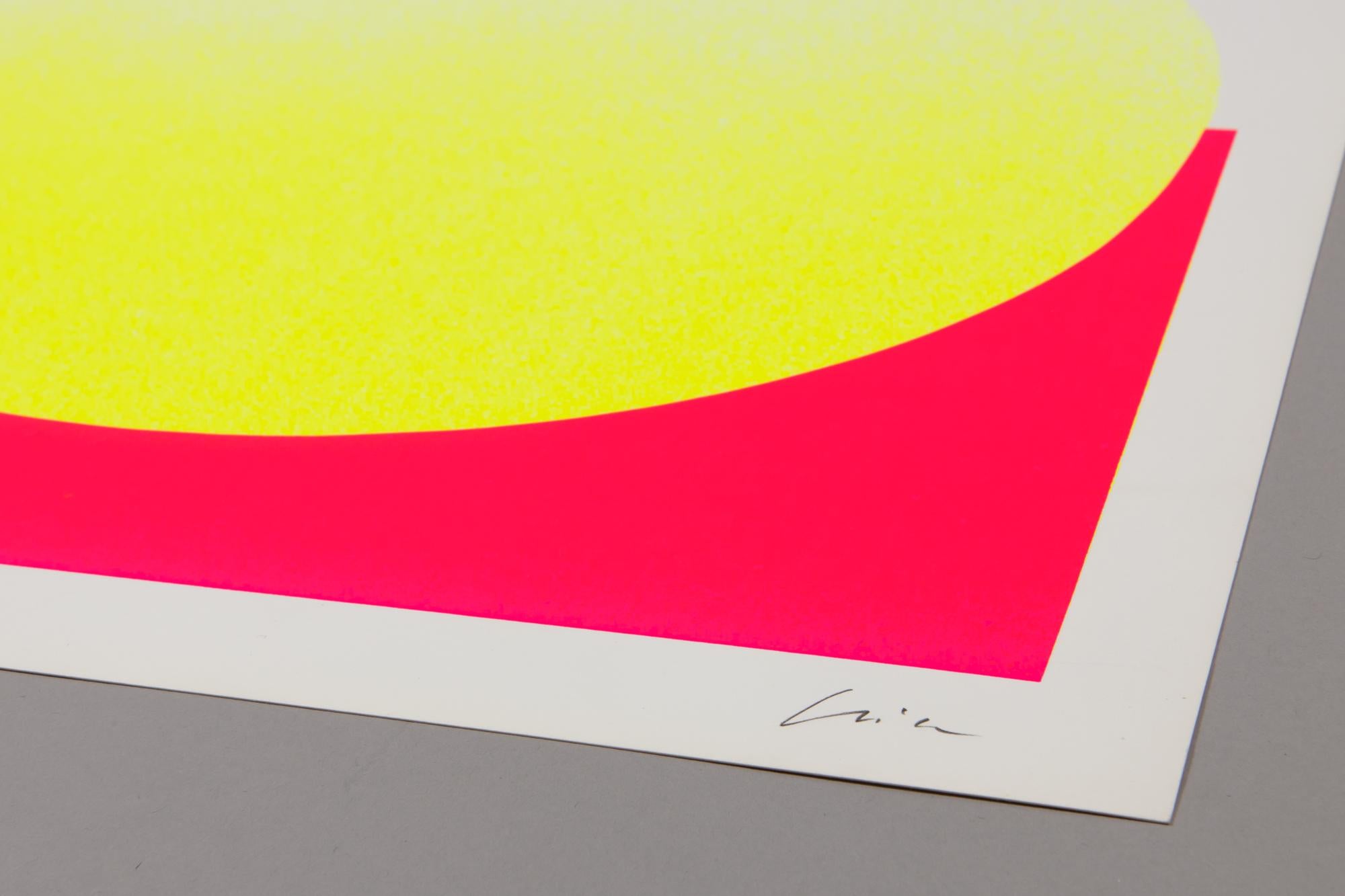 Rupprecht Geiger, Gelb auf Rot - Signierter Druck, Abstrakte Kunst, Hard Edge Prints im Angebot 2