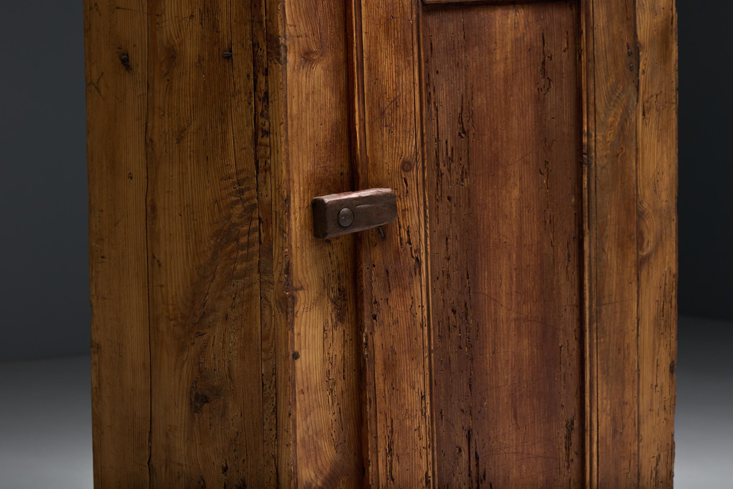 Armario rural alpino, Francia, S. XIX en venta 6