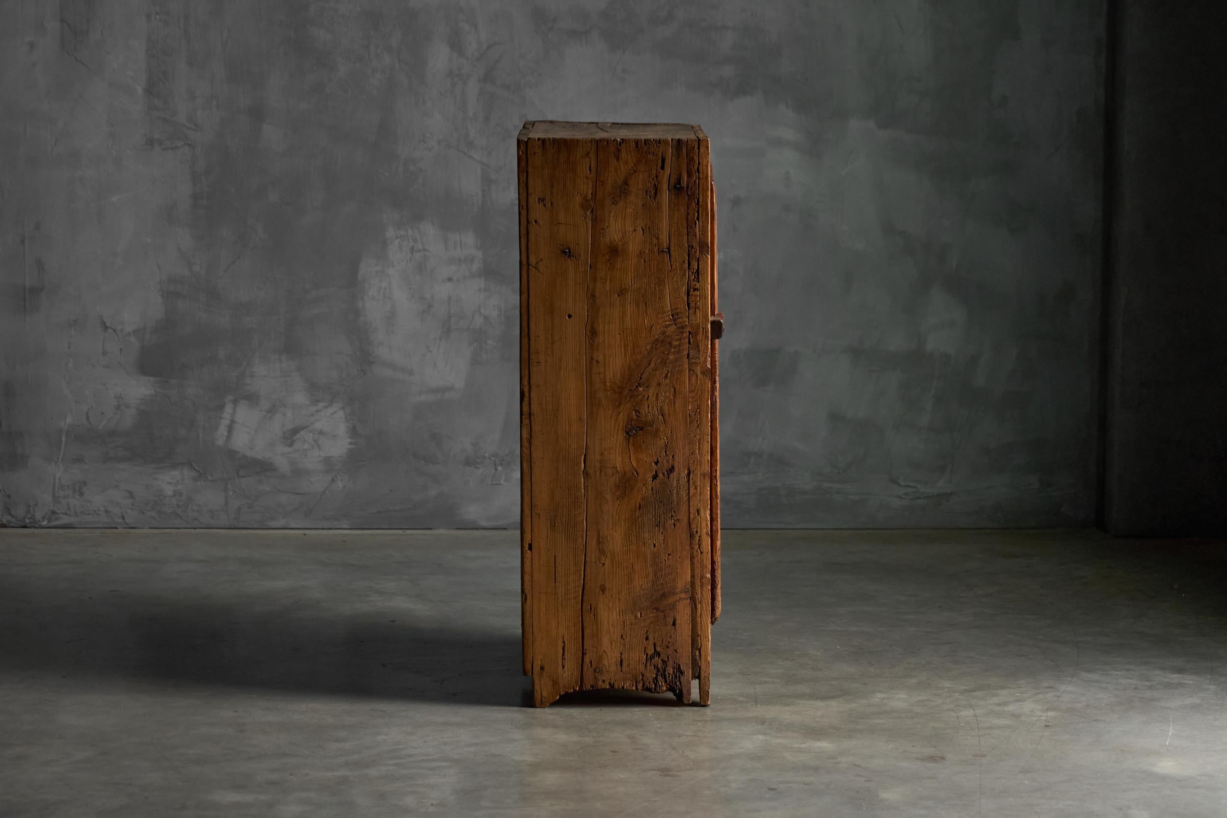 Armario rural alpino, Francia, S. XIX Madera en venta