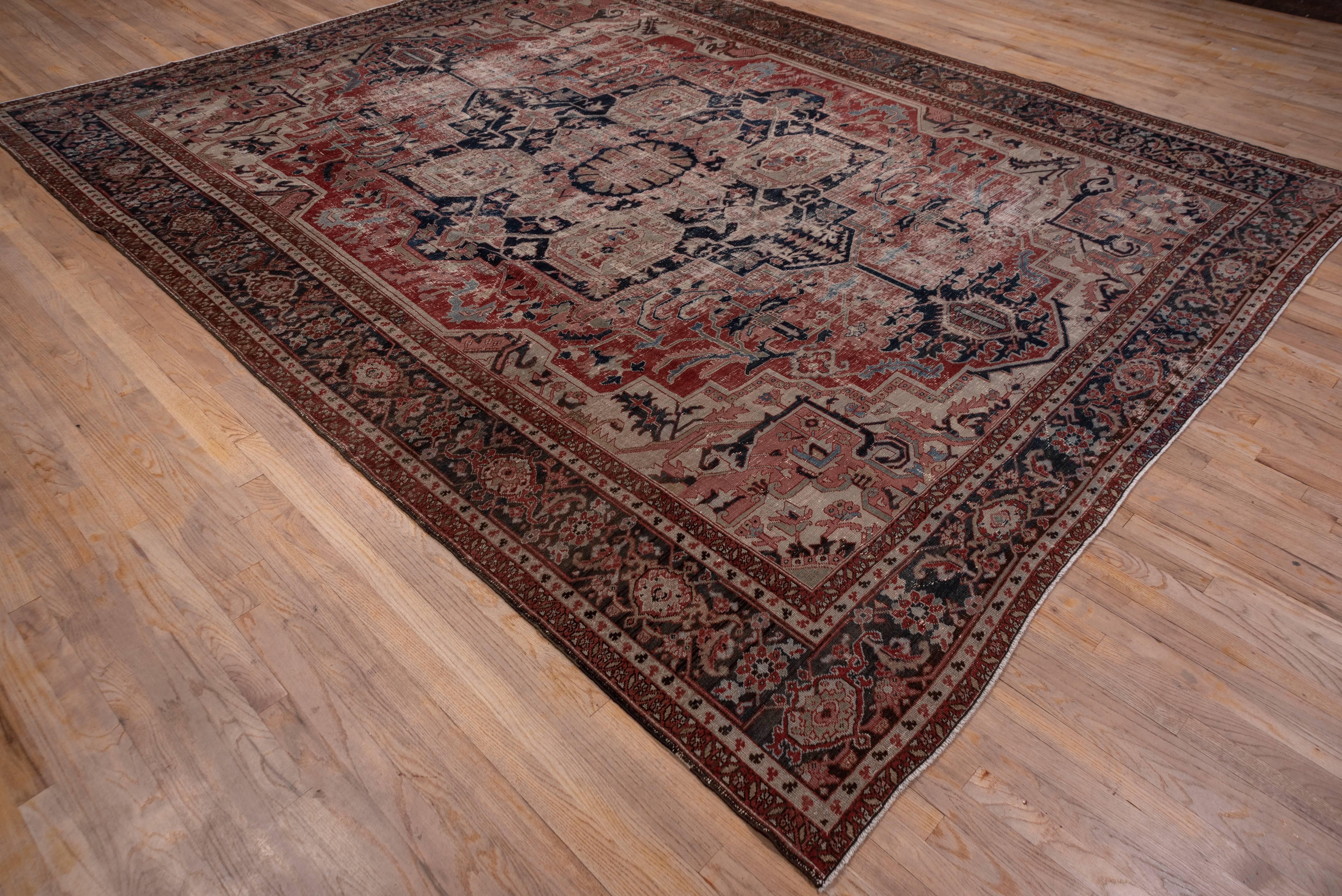 Antique Persian Heriz Carpet, Shabby Chic 2