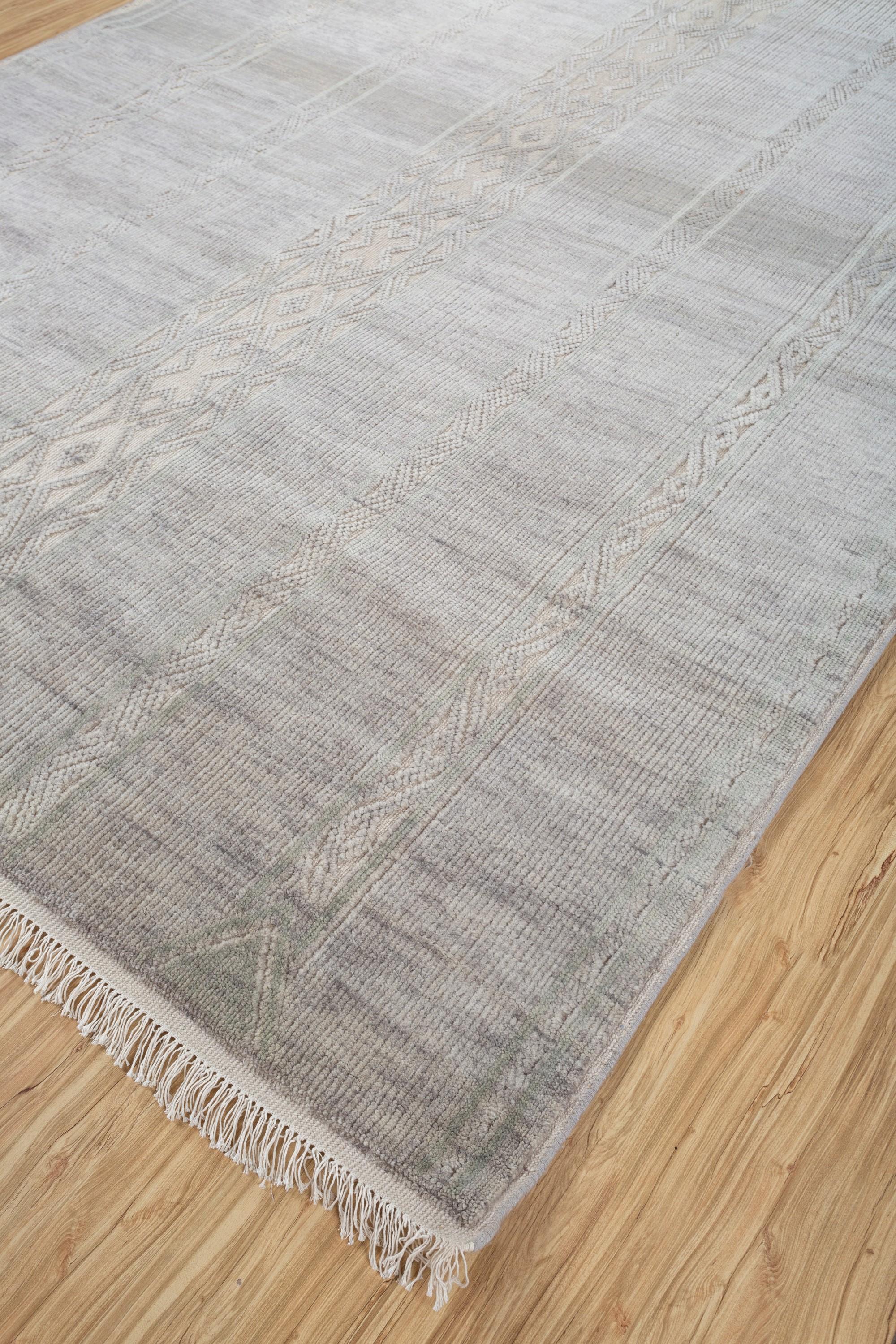 Modern Rural Bliss Mosaic Nickel & White 240X300 cm Handknotted Rug For Sale