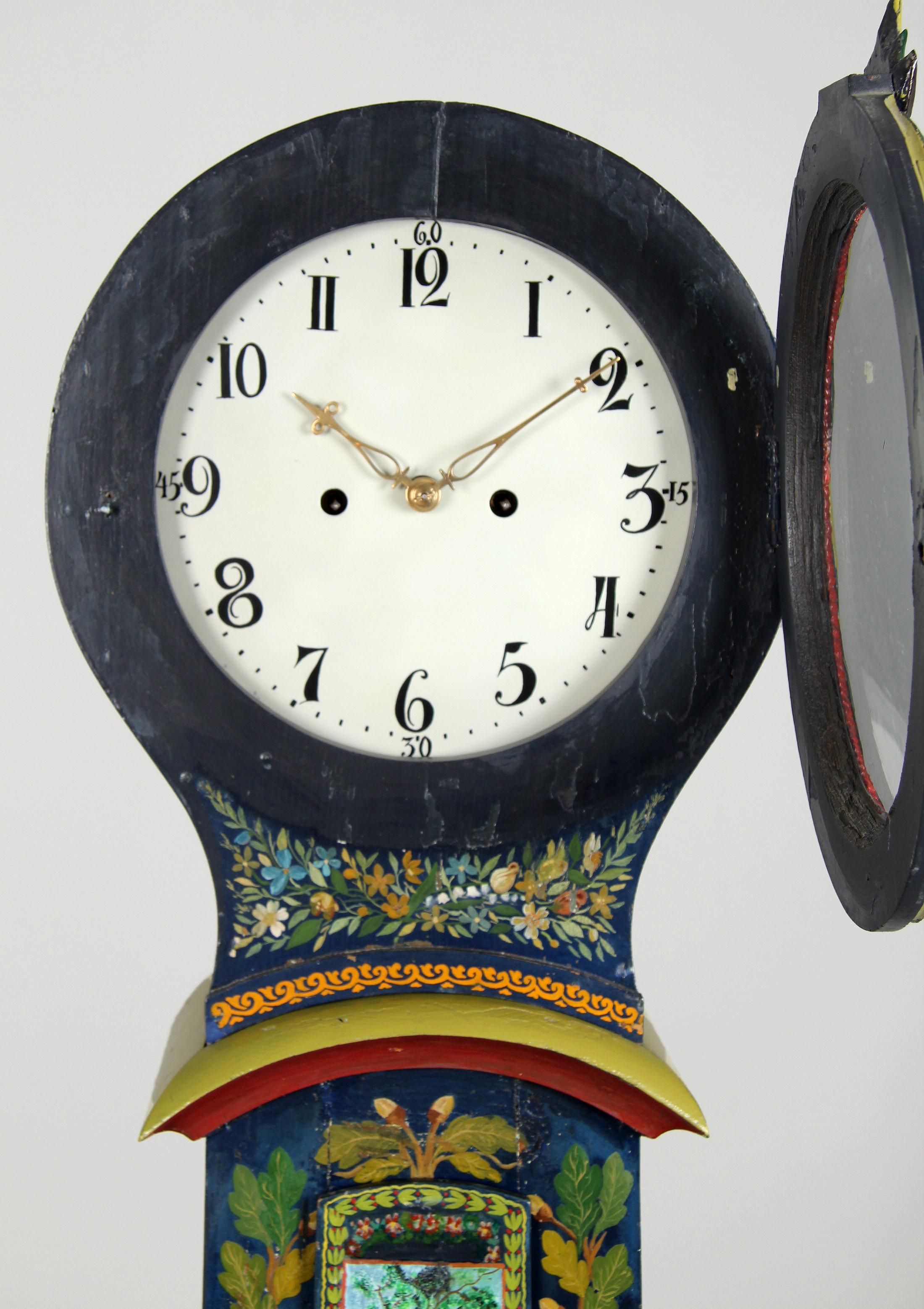 Rural Painted Mora Longcase Clock, Sweden, circa 1900 1