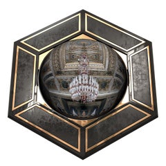 Specchio da parete convesso "Avanguardia di Ruscello" con bronzo e pelle, Istanbul