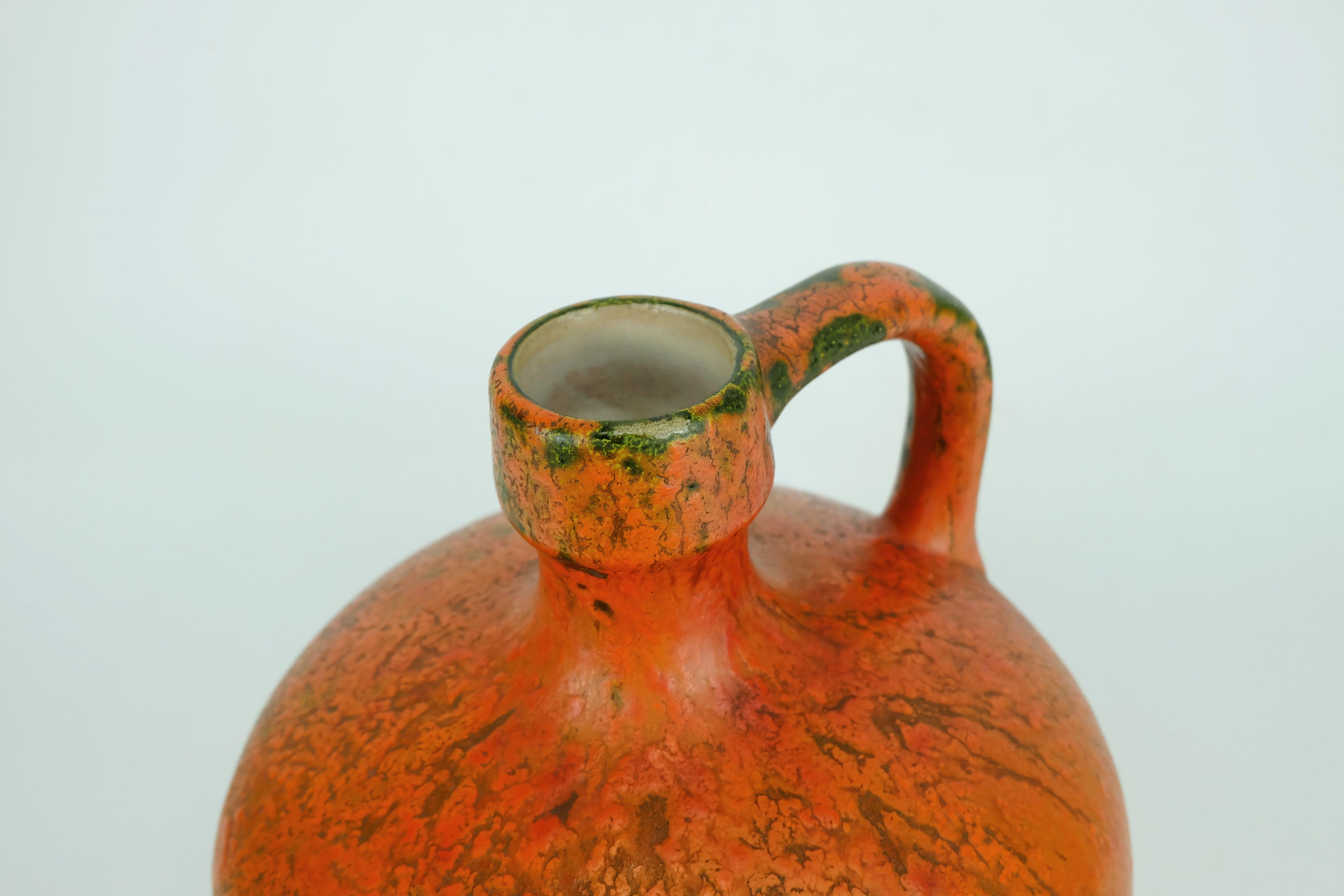 VASO Ruscha con decoro vulkano kurt tschoerner ceramica di metà secolo modello 340 in vendita 3