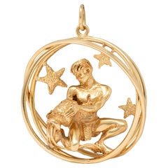 Ruser 1970's 14 Karat Yellow Gold Vintage Aquarius Zodiac Pendant