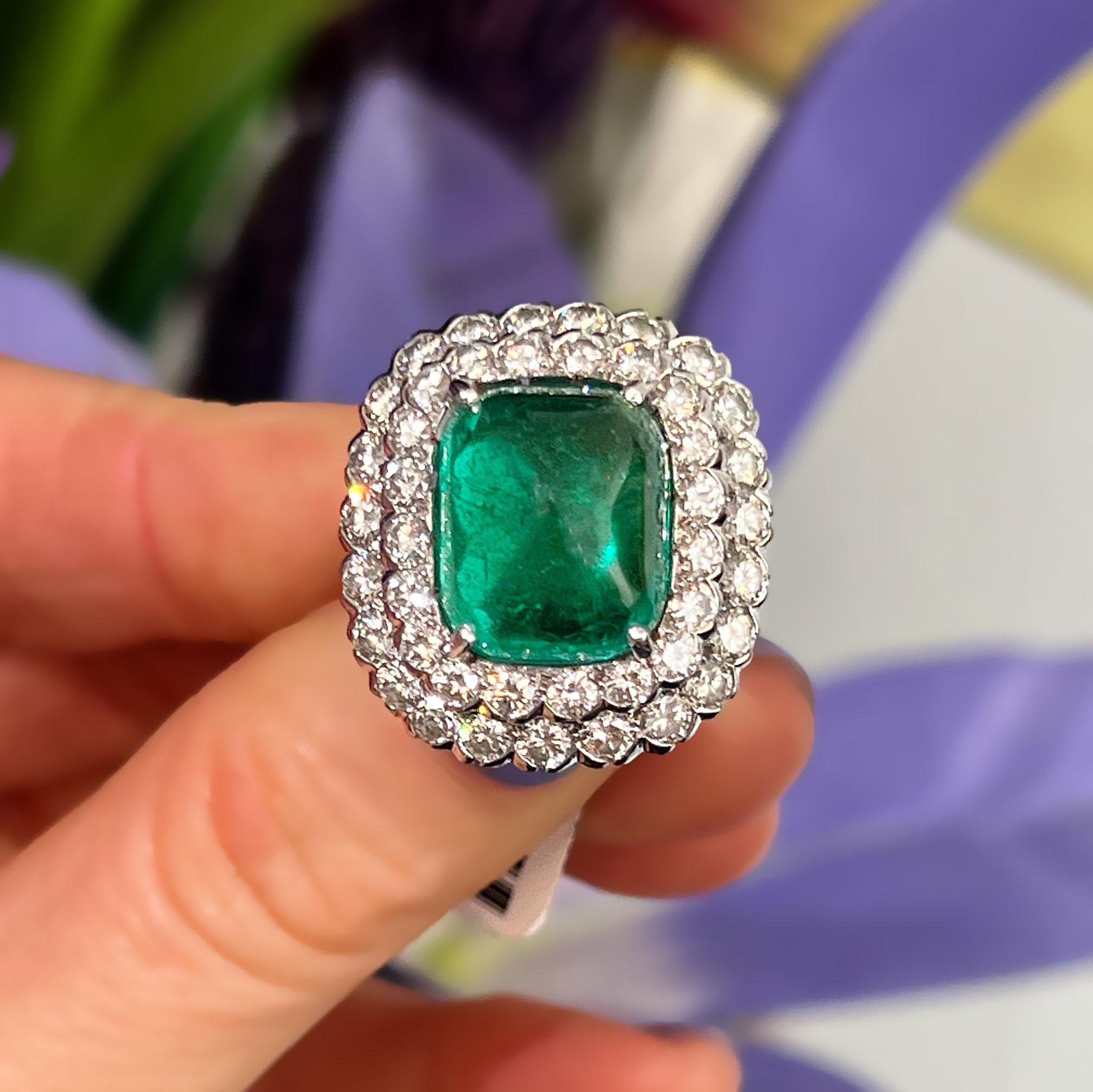 Ruser Platin-Cocktailring mit 7,50 Karat Smaragd und Diamant, AGL im Angebot 2