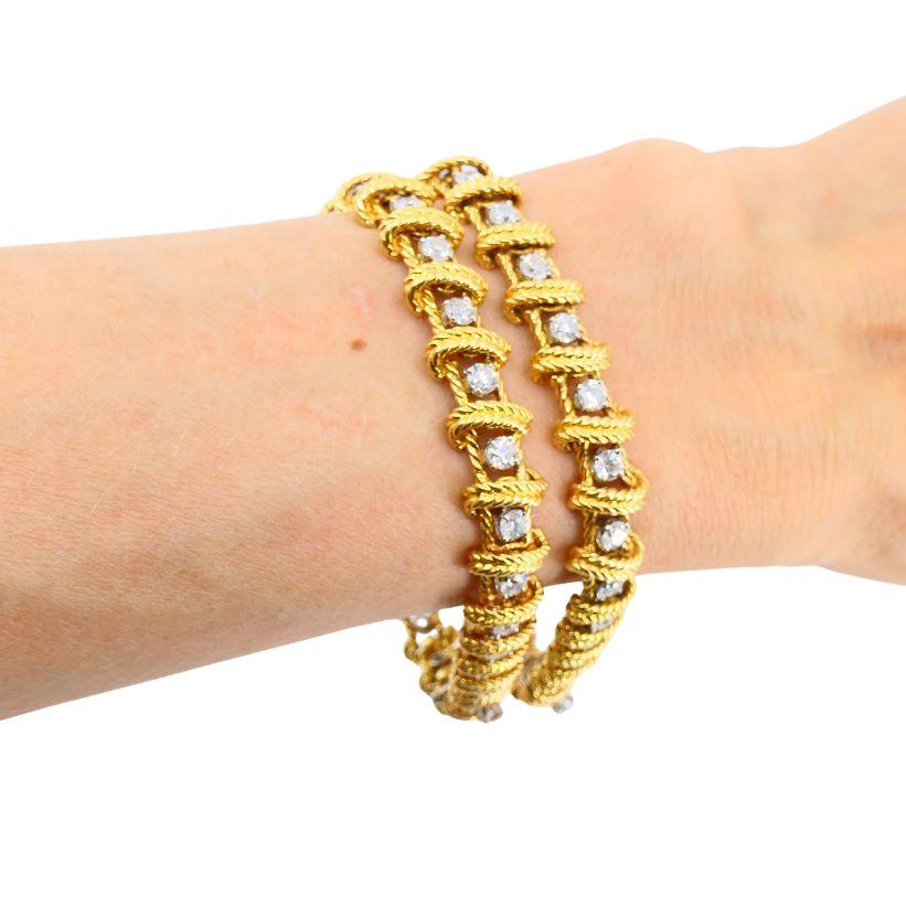 Round Cut Ruser Diamond Necklace Two Bracelets Set Vintage Jewelry For Sale