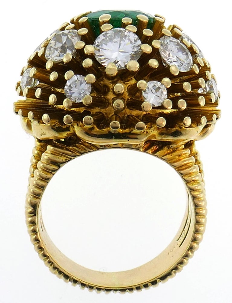 Ruser Emerald Diamond Yellow Gold Ring 1960s For Sale at 1stdibs