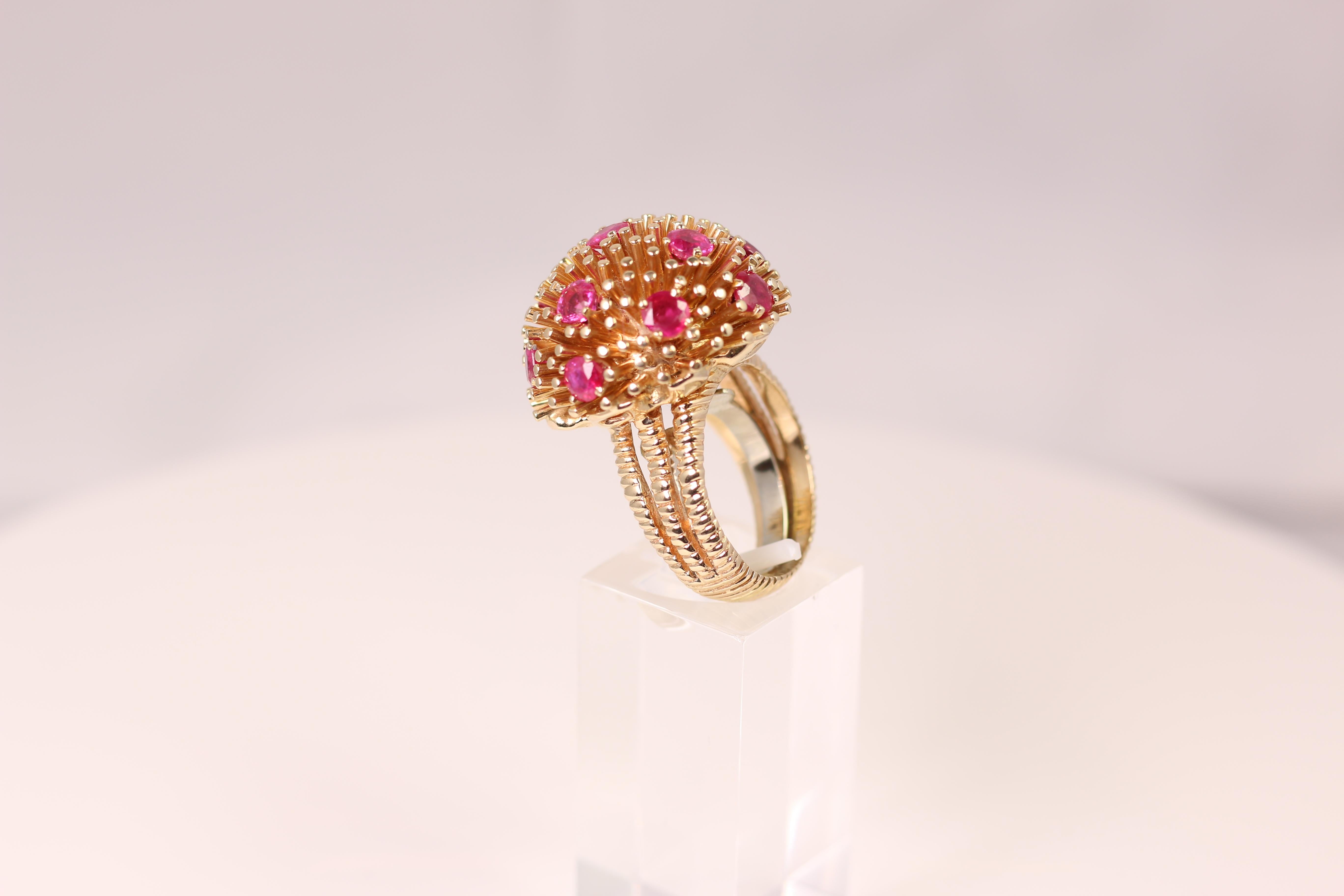 Ruser 18K Yellow Gold Vintage Ruby Dome Ring with GIA Certificate
has a horseshoe and is a size 7.5 could be larger without horseshoe.