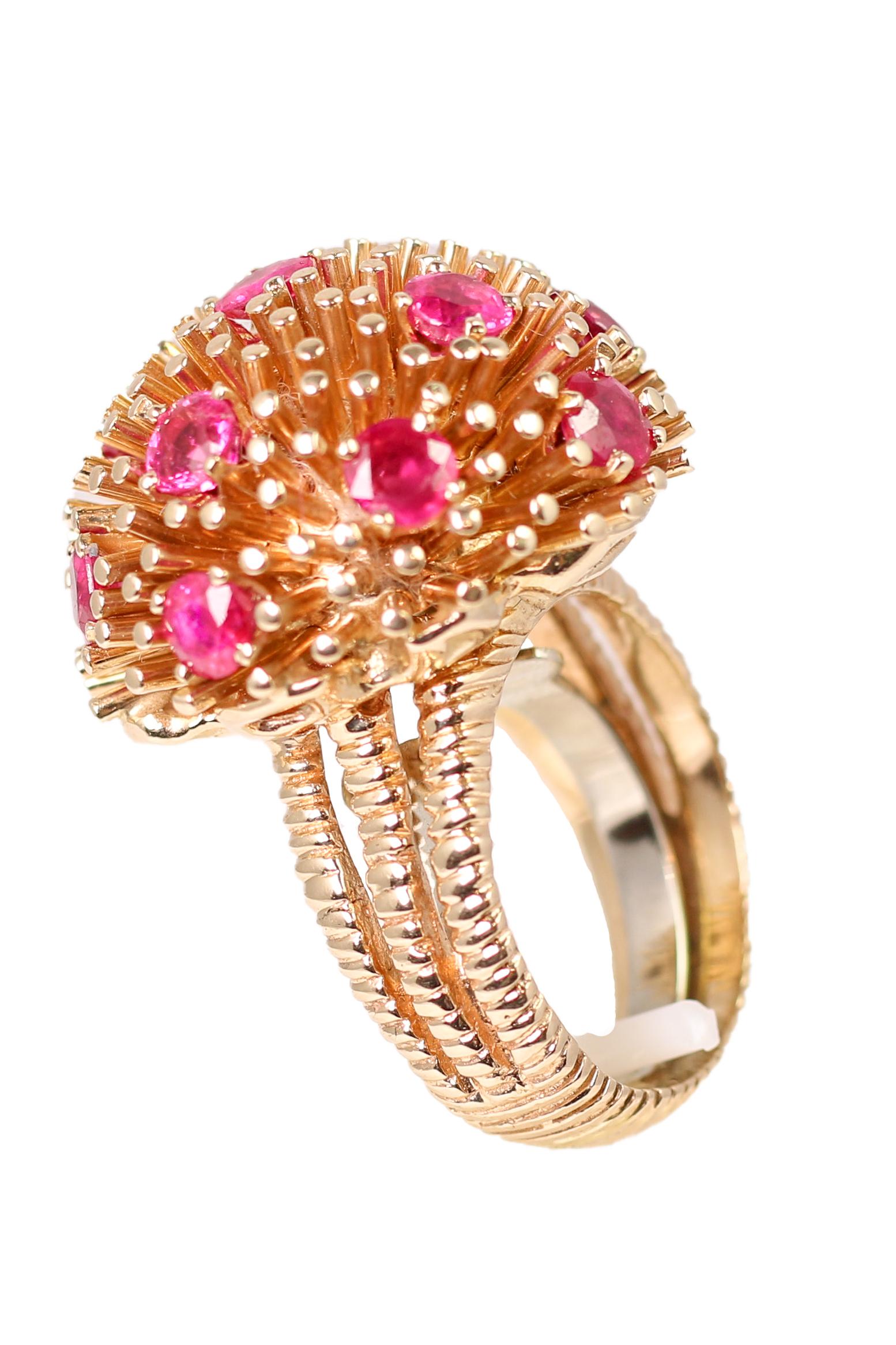 Ruser Yellow Gold Burmese Ruby Dome Ring In Fair Condition In Dallas, TX