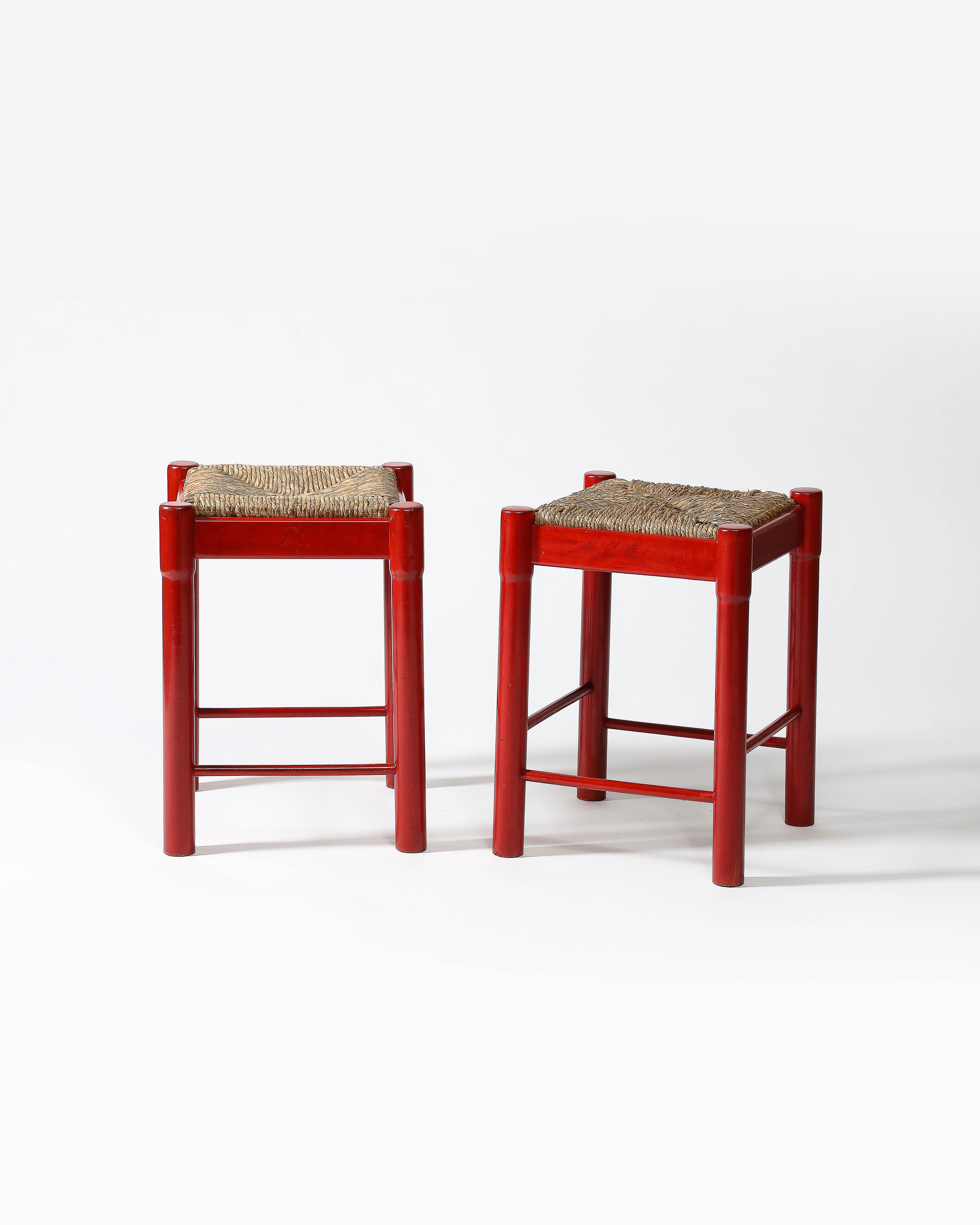 Rush and Lacquered Wood Stool, Italy, c. 1950 For Sale 1