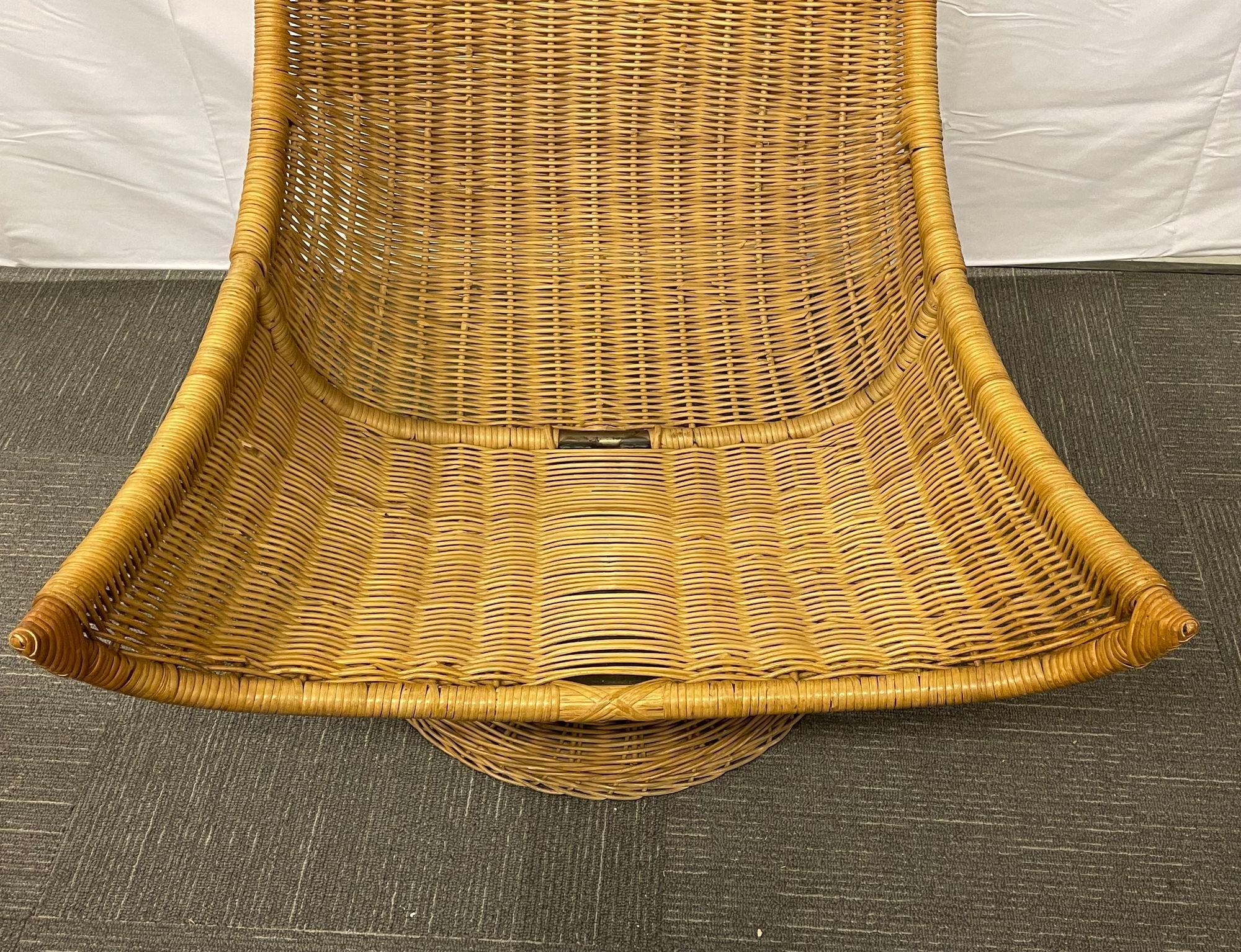 Rush Seat and Back Wicker Lounge / Swivel Chair, Throne Chair, Montis In Good Condition For Sale In Stamford, CT