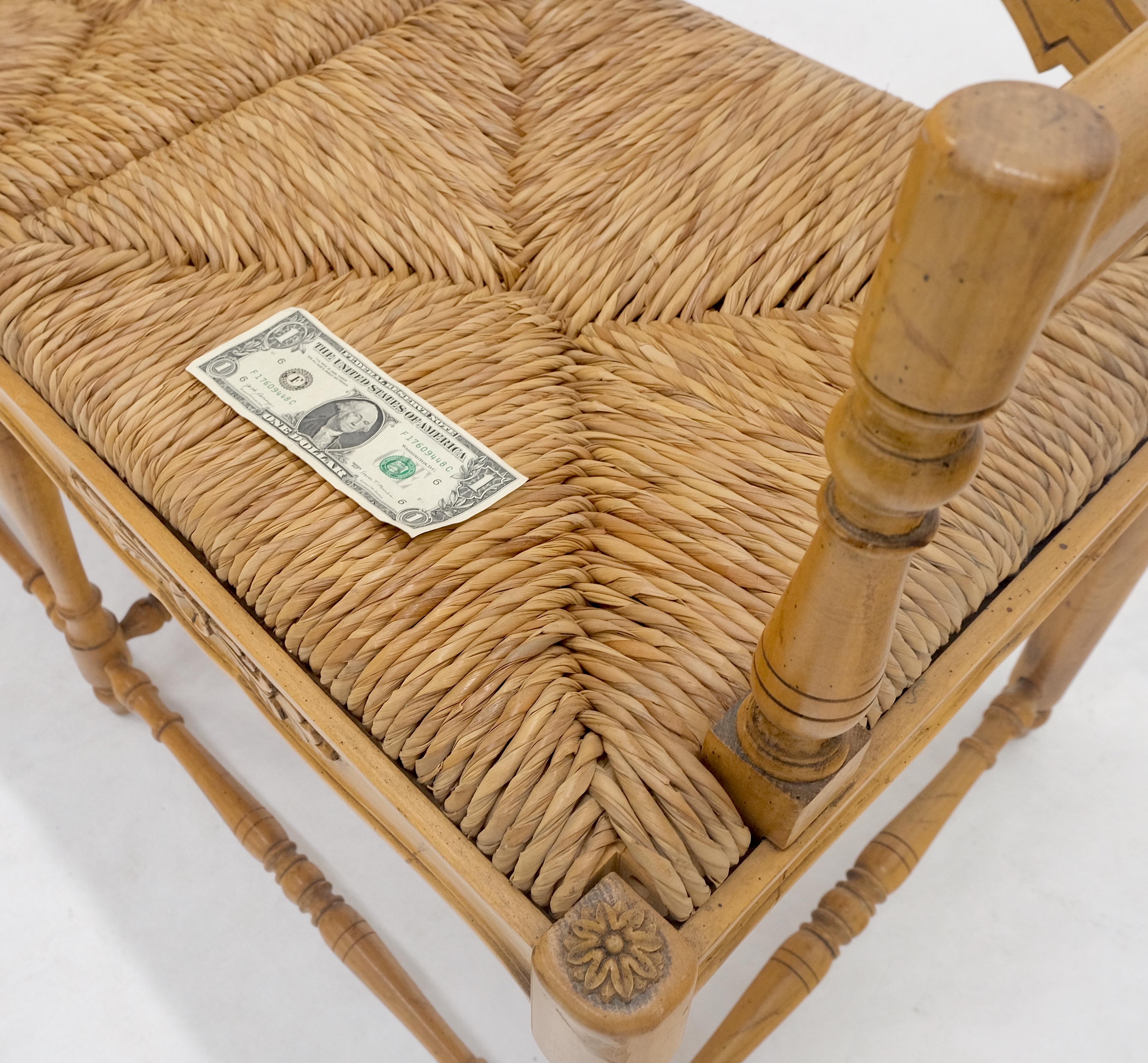 Sedile Rush con schienale a scaletta intagliato in acero stile country Divano panca MINT! in vendita 4