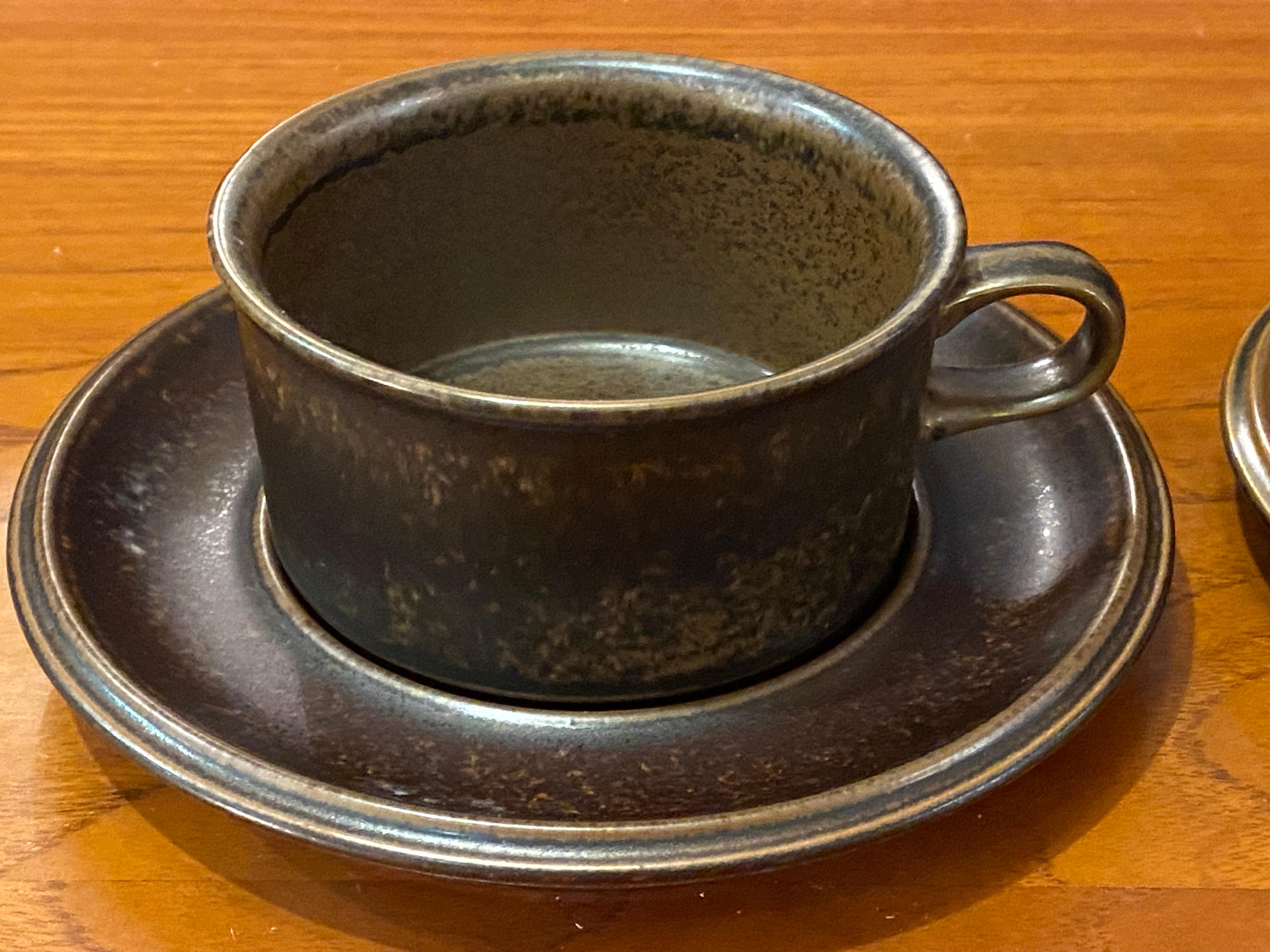 20th Century Ruska Arabia Dinner Set