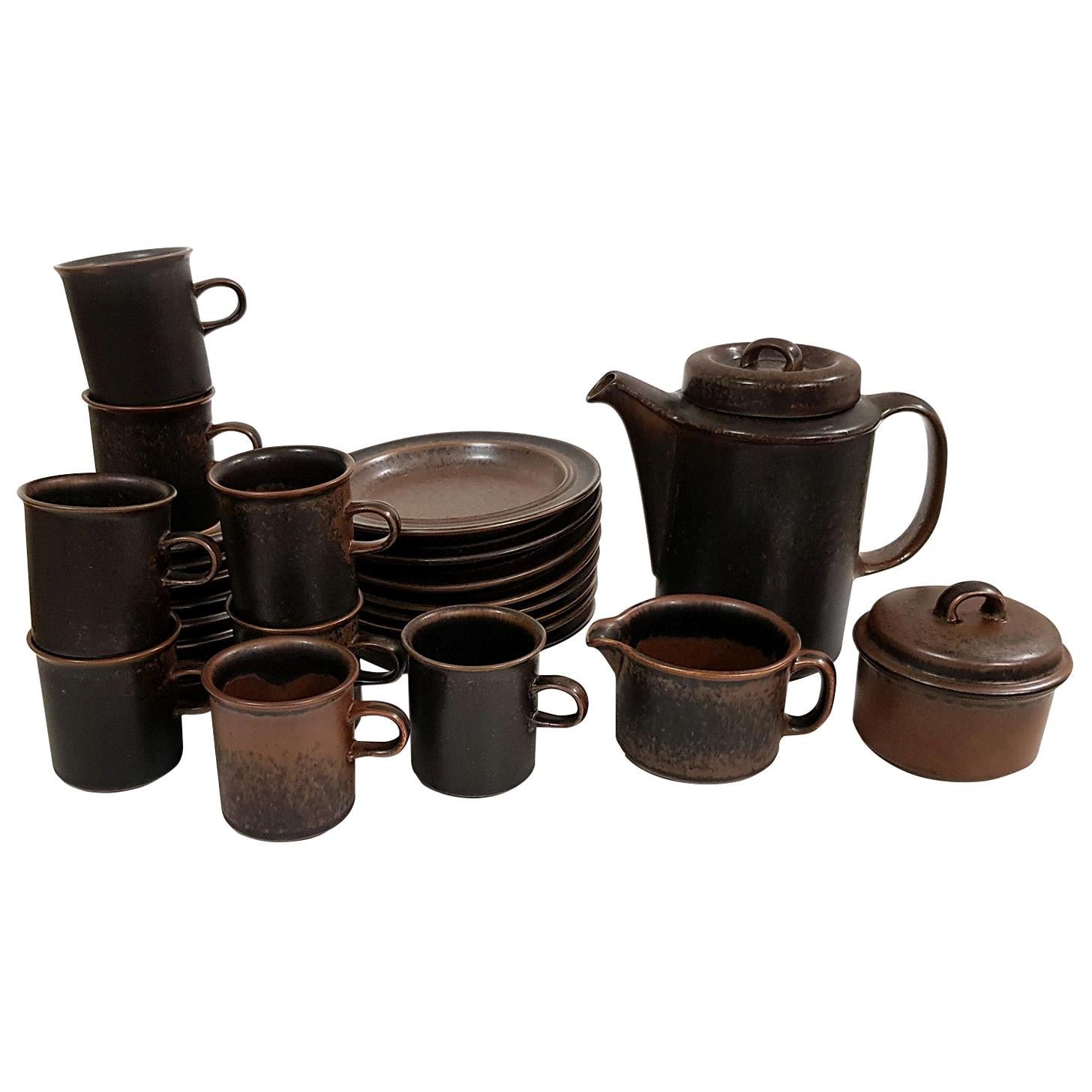 "Ruska" Coffee Set, 19 Pieces, Ruska, Arabia Designed by Ulla Procopé For Sale