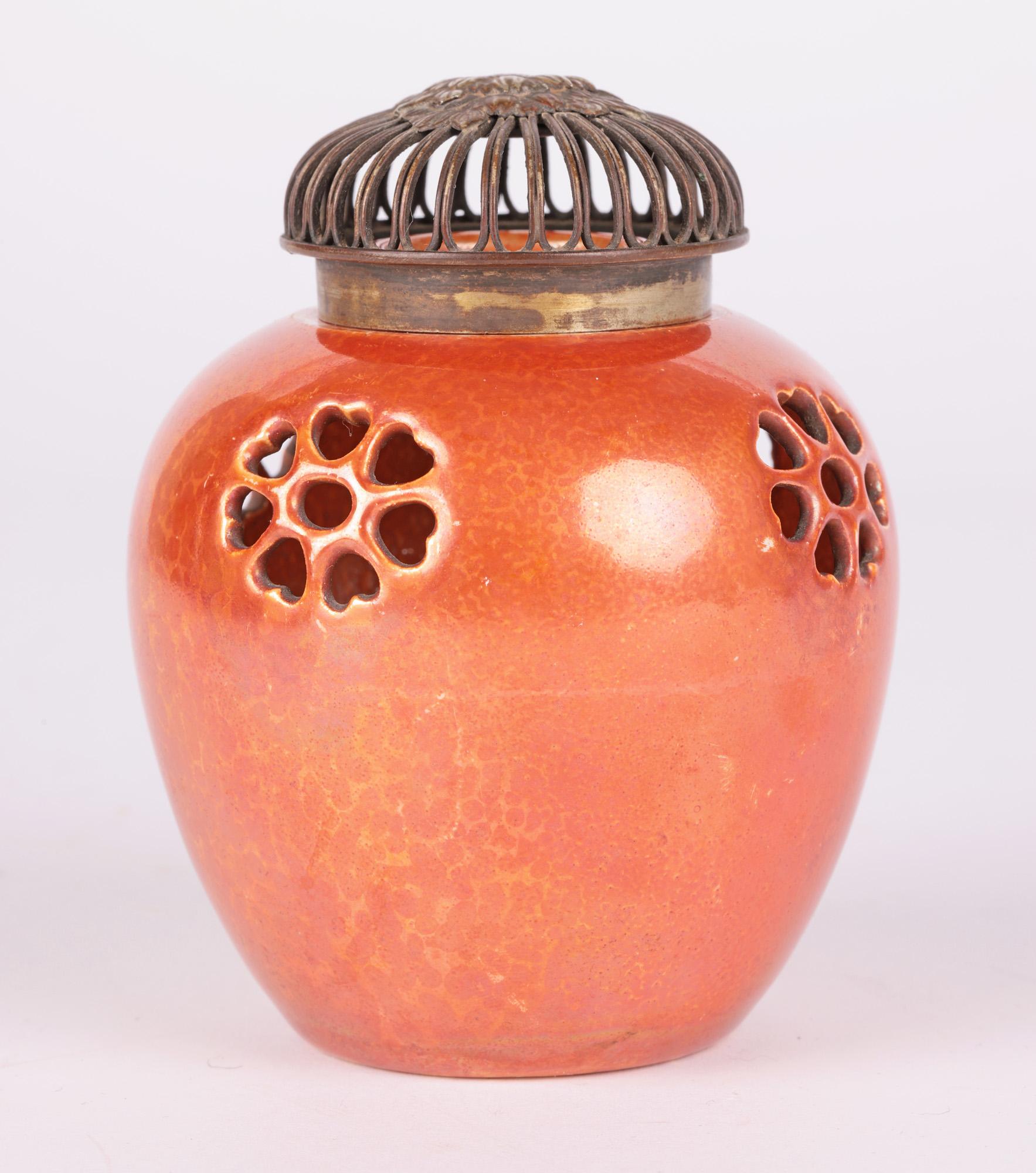 Smaltato Vaso con coperchio Ruskin Art Deco arancione smaltato a lustro traforato per pot-pourri in vendita