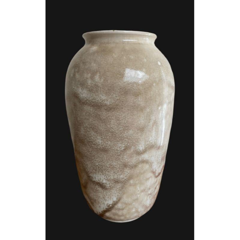 Ruskin High Fired Vase in a mossy curtained glaze Ex Albert wade Collection Dated 1920

Dimensions: 21cm high

Complimentary Insured Postage
14 Day Money Back Guarantee
BADA Member – Buy the Best from the Best