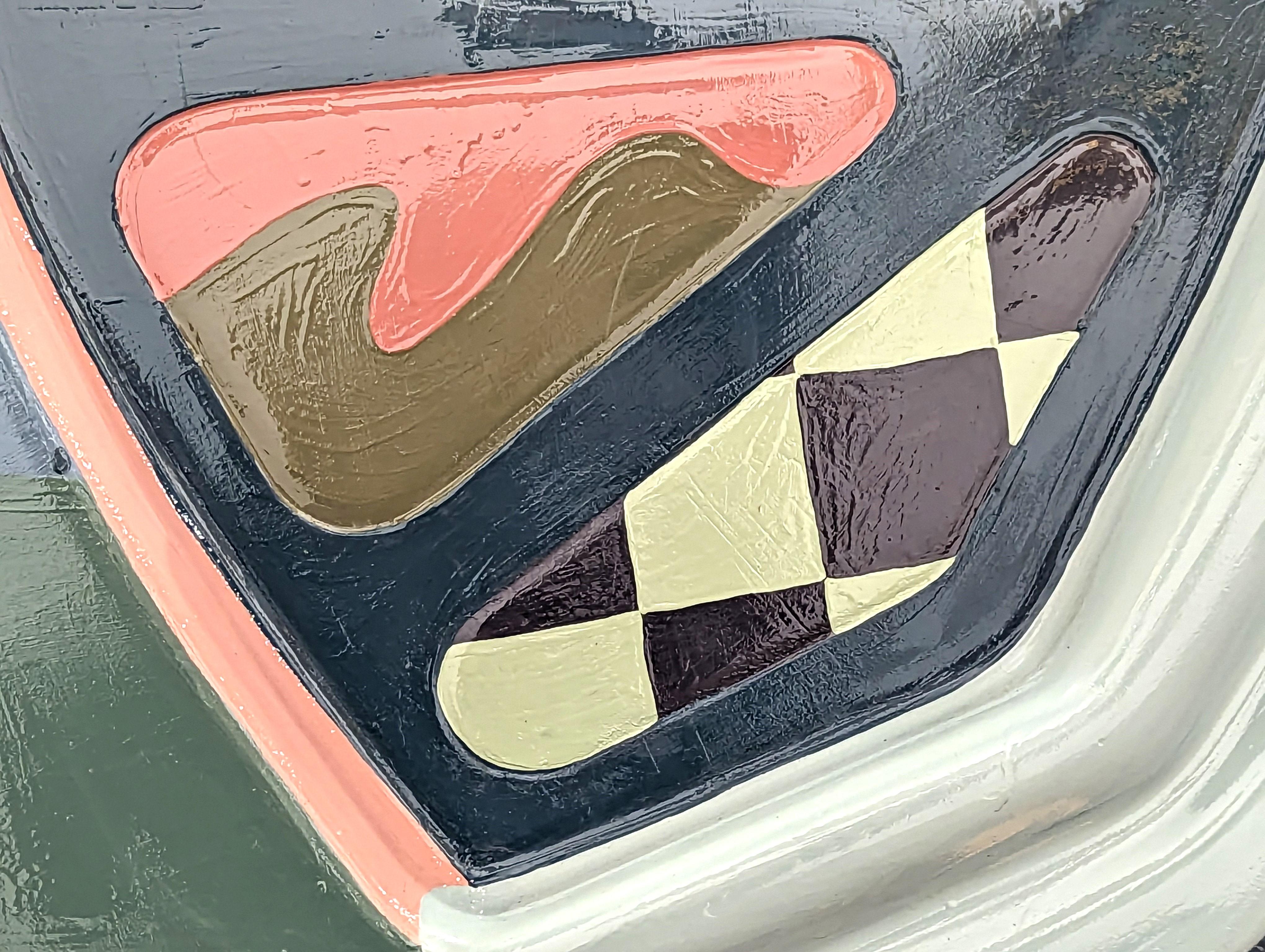 „Look Mommy“ Zeitgenössische abstrakte, funktionale Motorrad-Skulptur in Pastell im Angebot 3