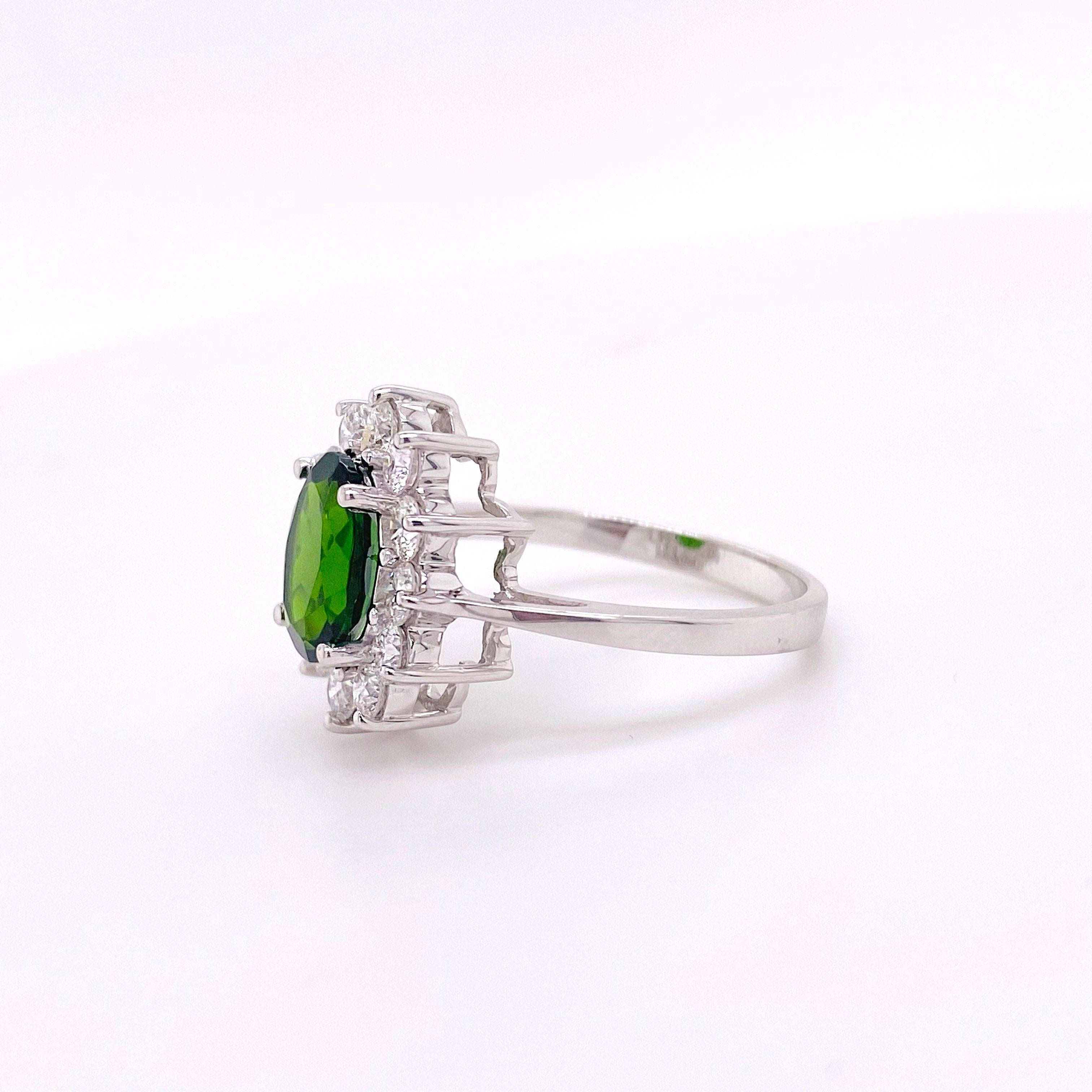Anillo de Diamantes de Russalita, Oro Blanco, Russalita de 2 Quilates con Diamantes de 1 Quilate  3