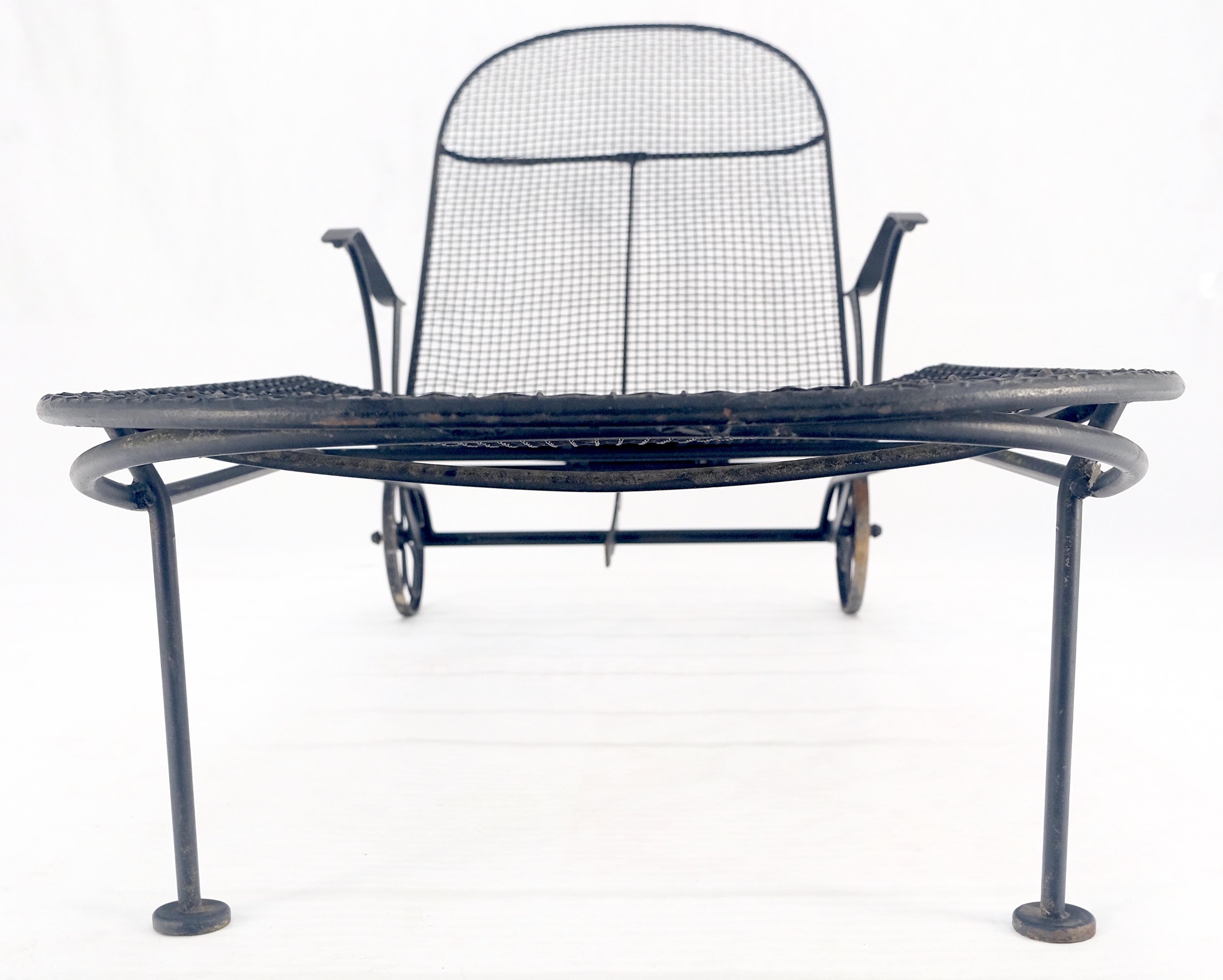 Fauteuil de salon à dossier réglable en maille Russel Woodard des années 1960 en vente 6