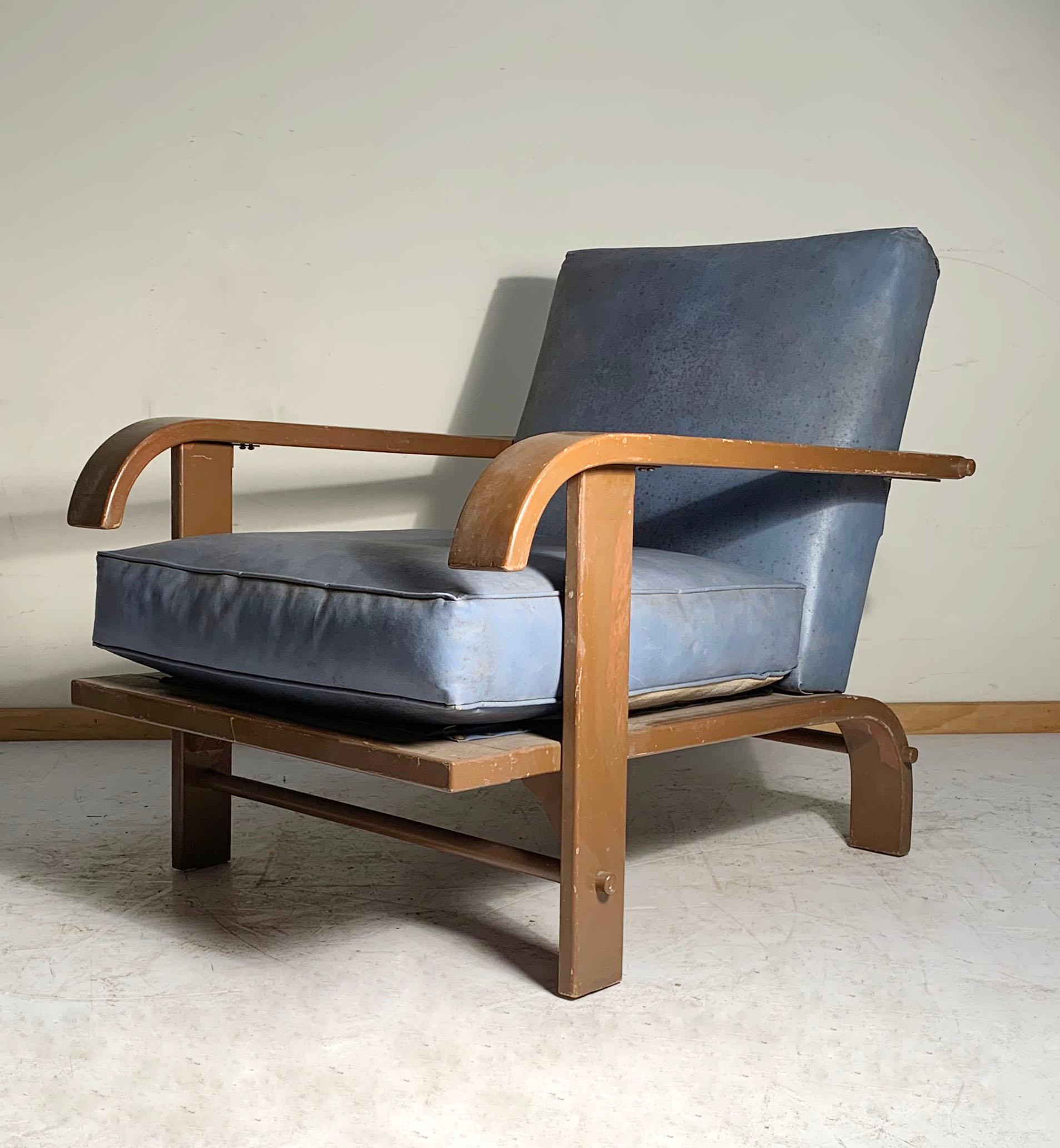 Original Russel Wright lounge chair. Designed in 1935. Not a common form from the 