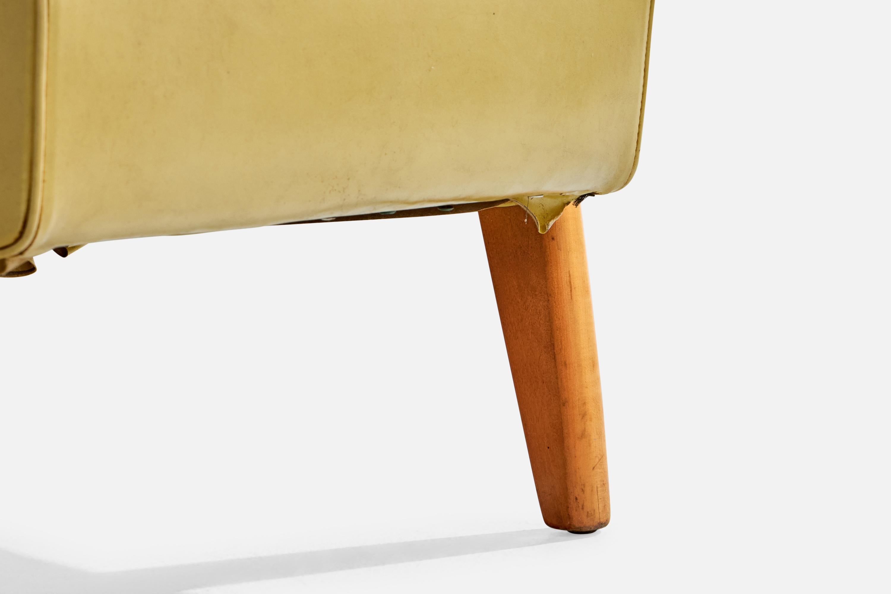Russel Wright Attribution, Lounge Chair, Wood, Vinyl, USA, 1940s In Good Condition For Sale In High Point, NC
