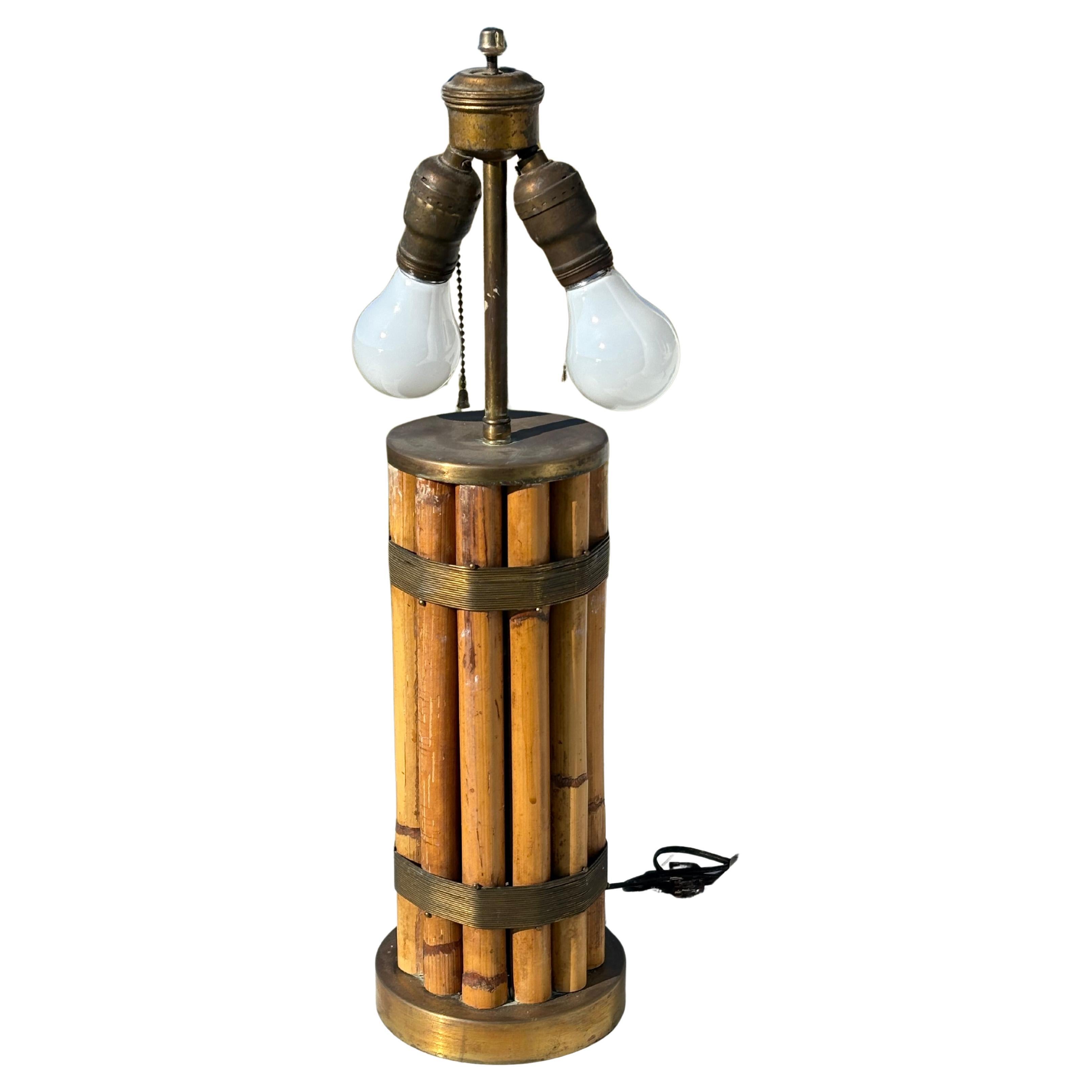 Russel Wright Bamboo and Brass Table Lamp with Copper Wrapping and Two Sockets en venta