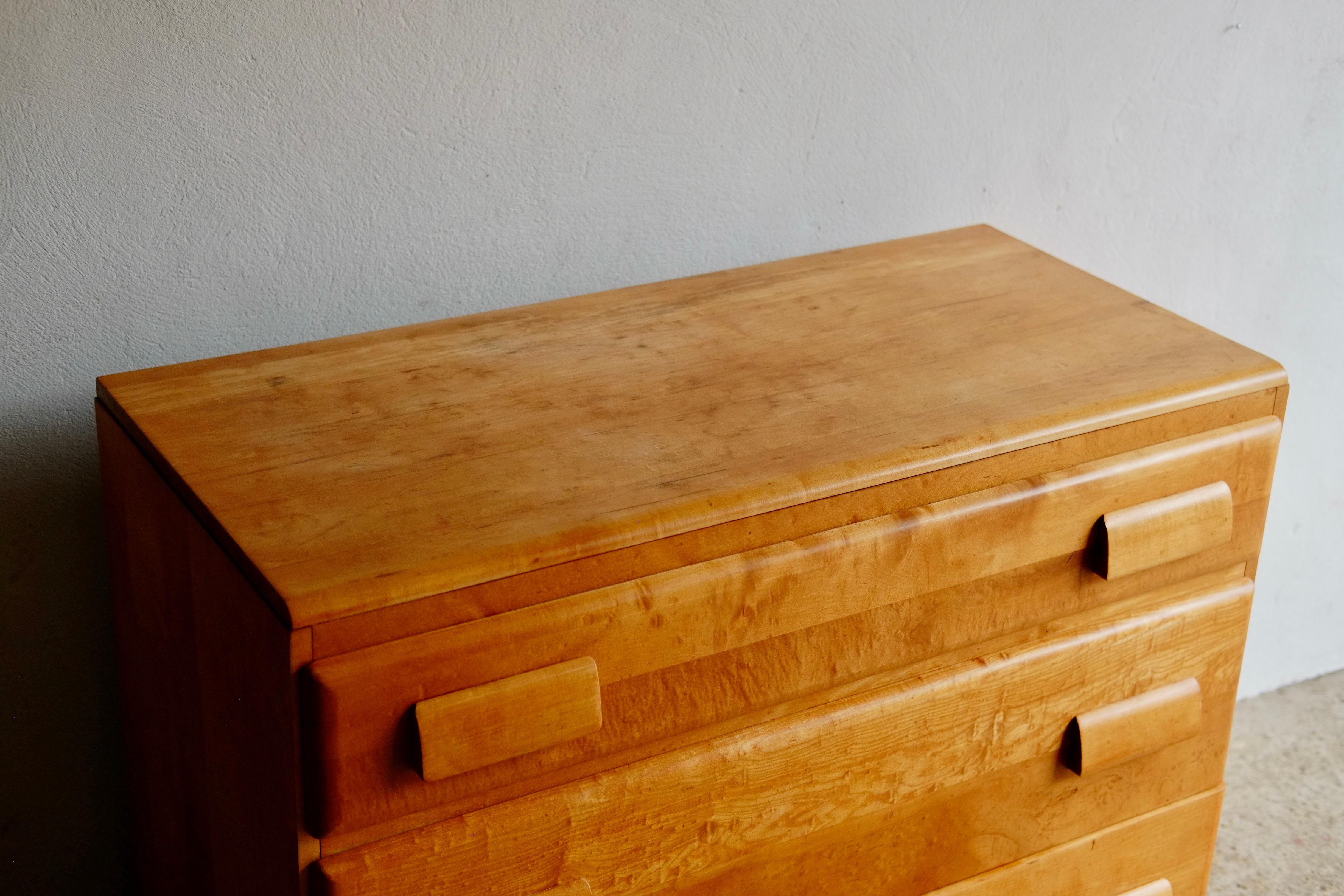 Mid-20th Century Russel Wright Chest of Drawers