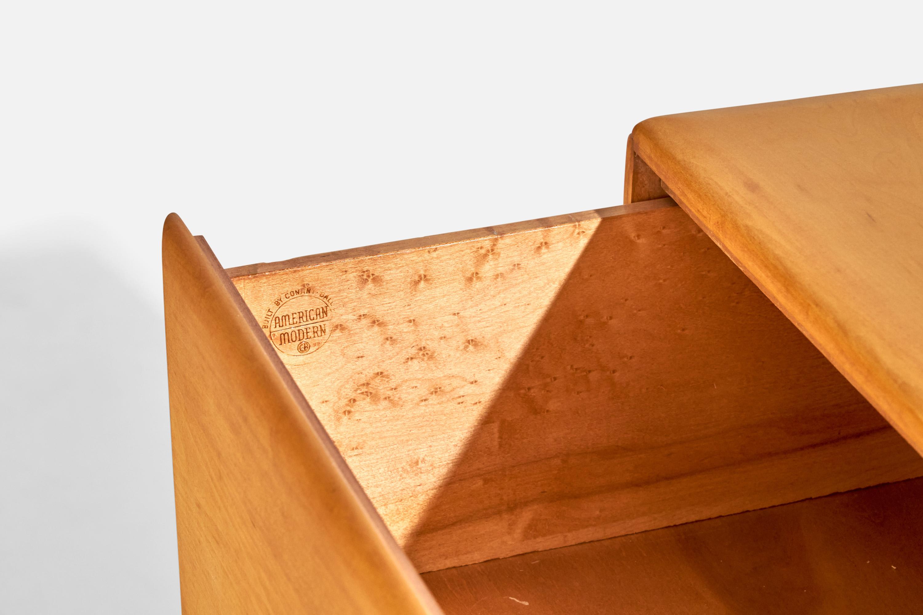 Russel Wright, Chests of Drawers, Maple, USA, 1950s In Good Condition For Sale In High Point, NC