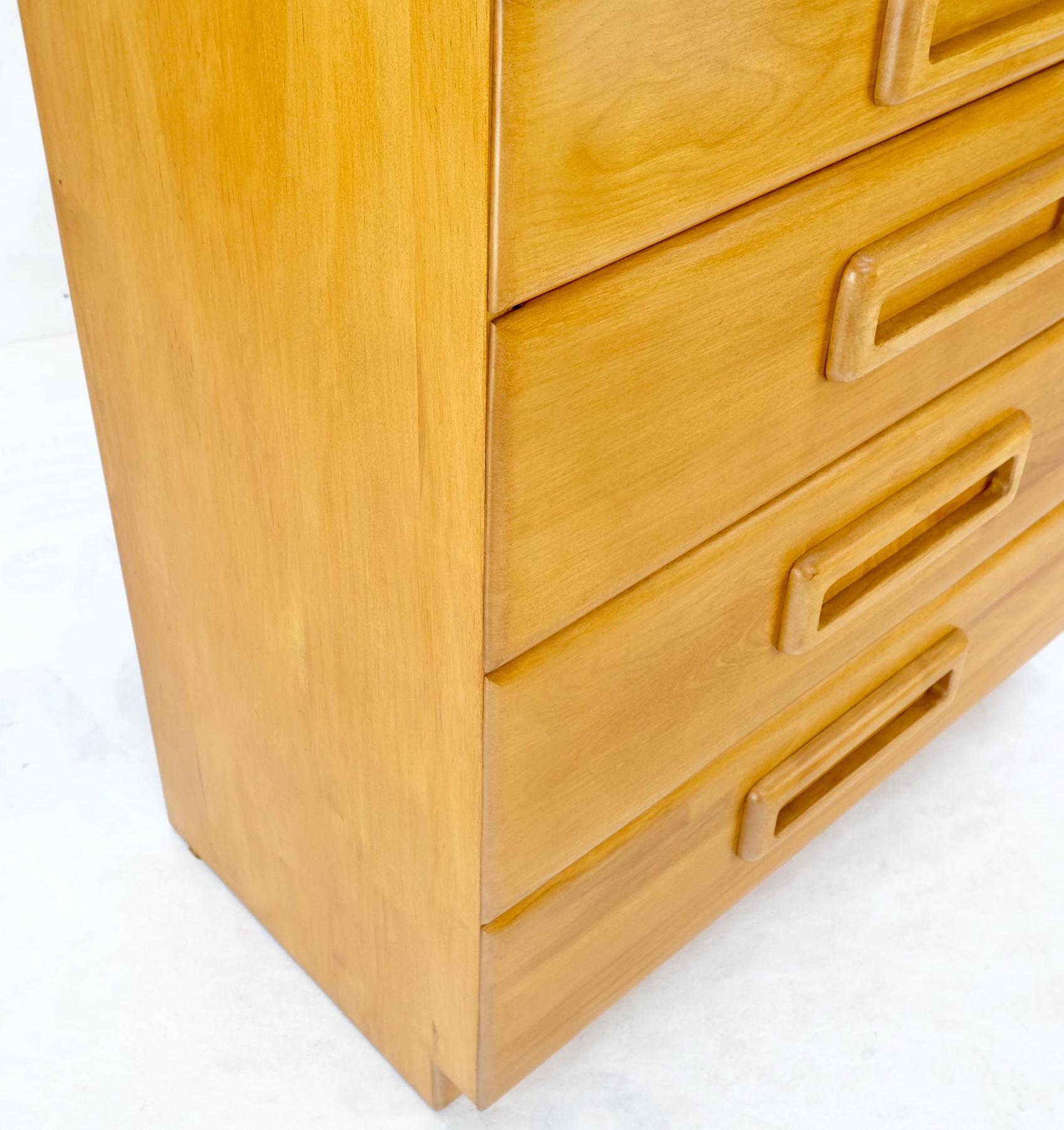 Russel Wright Conant Ball Mid-Century Modern Solid Birch High Chest Dresser Mint For Sale 4