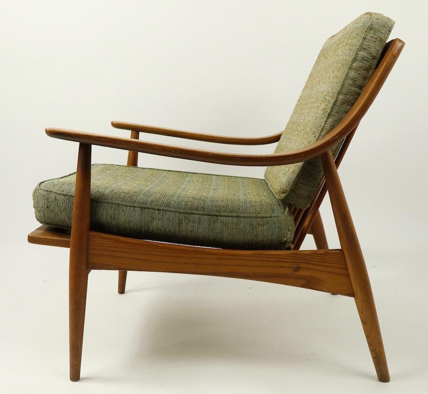 Russel Wright for Conant Ball Lounge Chair in the Danish Modern Style In Good Condition In New York, NY