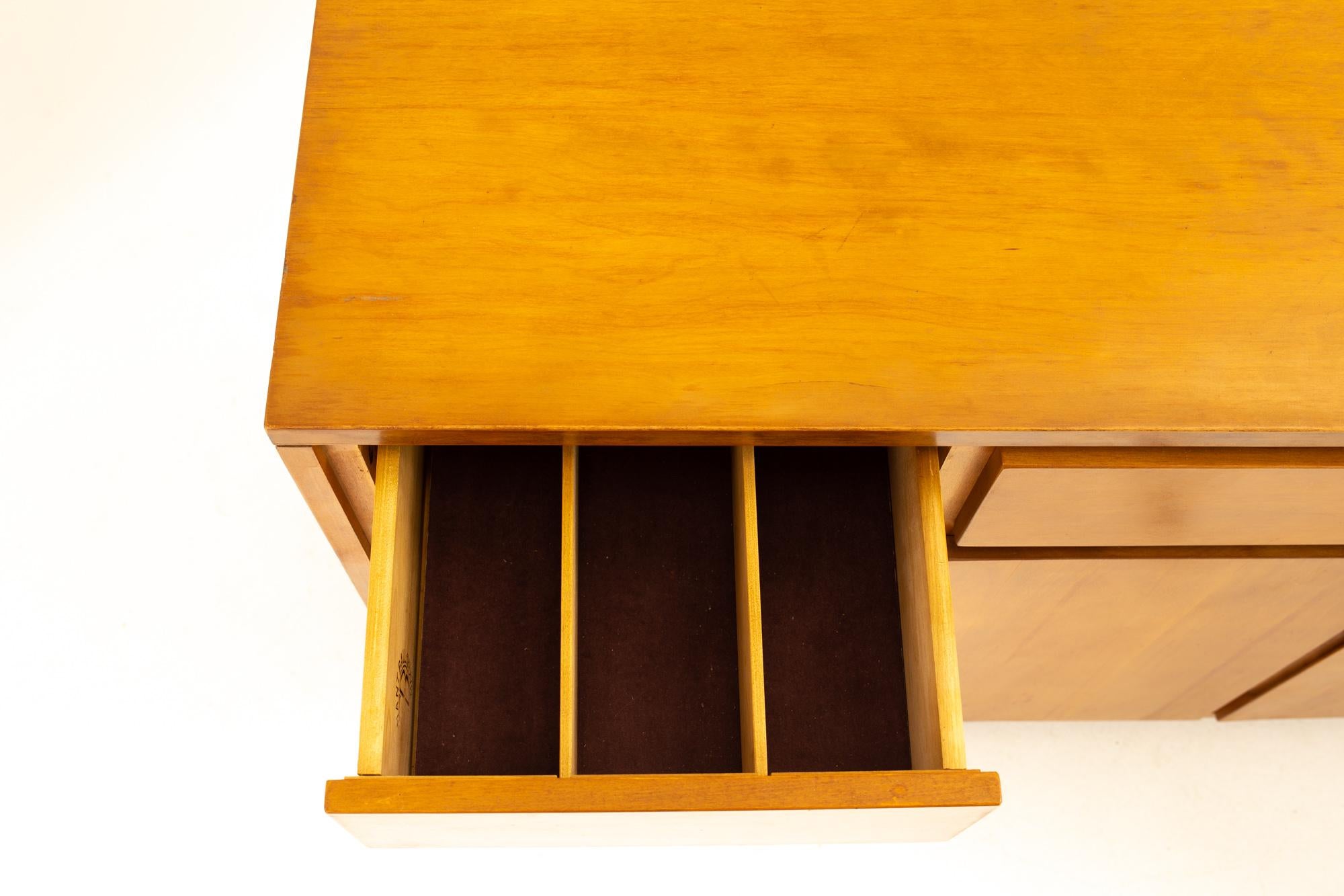 Russel Wright for Conant Ball Midcentury Buffet Sideboard Credenza 1