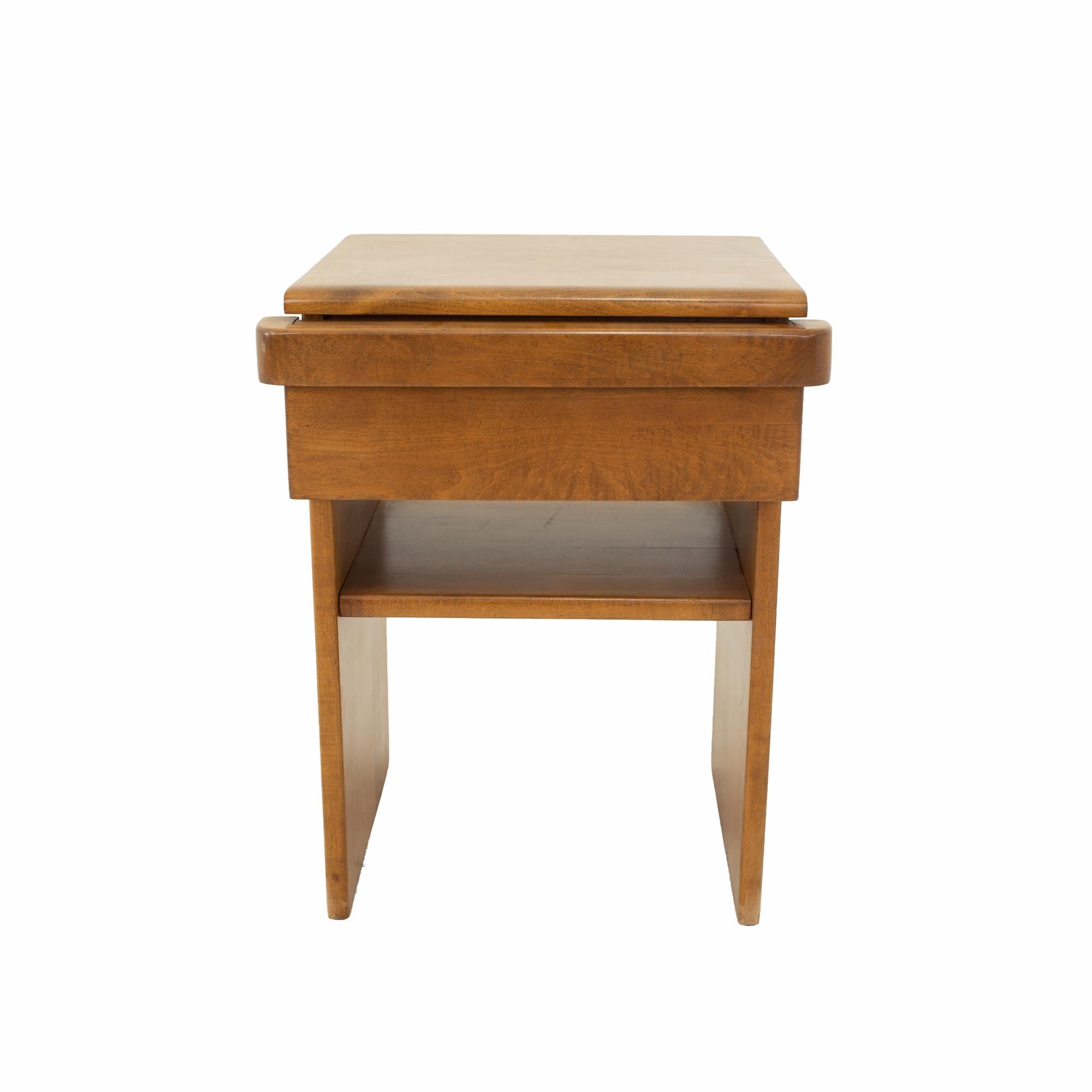 Russel Wright for Conant Ball Mid Century Side End Table Nightstand

Nightstand measures: 17.75 wide x 15.25 deep x 22.5 high

All pieces of furniture can be had in what we call restored vintage condition. That means the piece is restored upon
