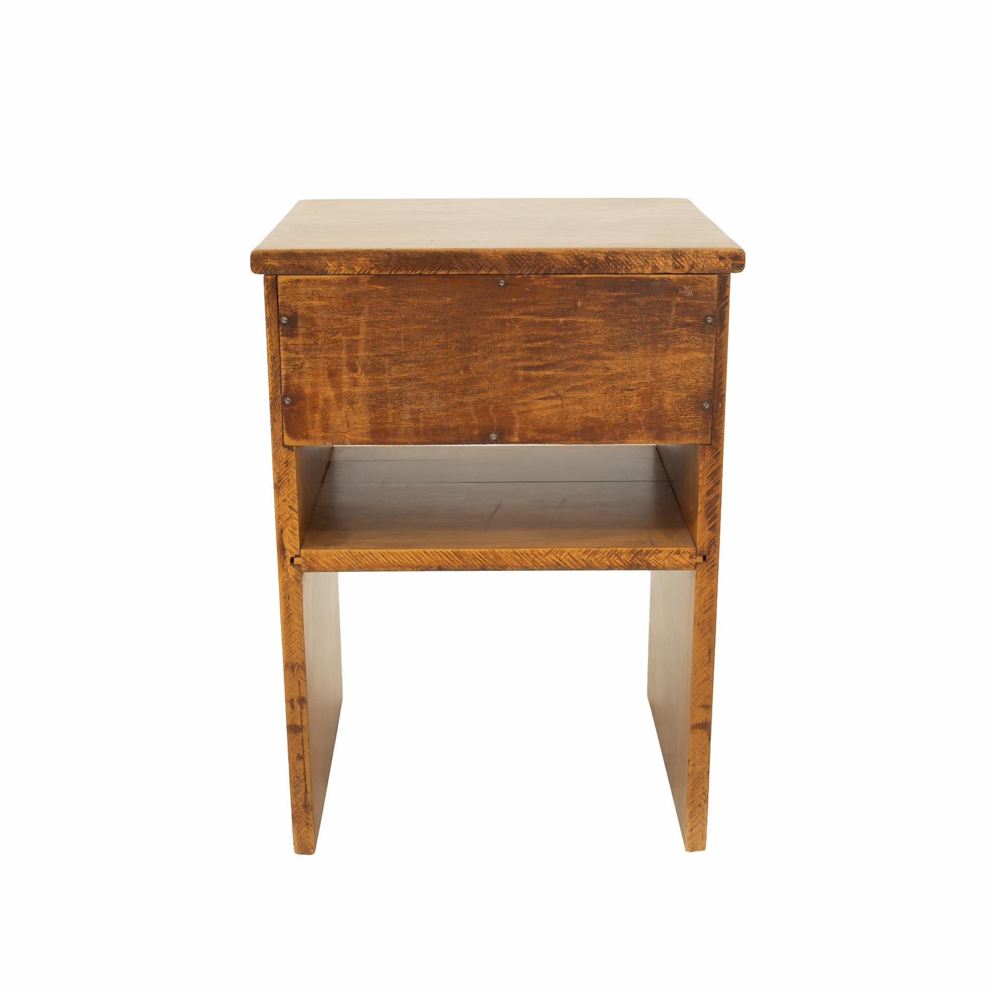 Russel Wright for Conant Ball Mid Century Side End Table Nightstand In Good Condition For Sale In Countryside, IL