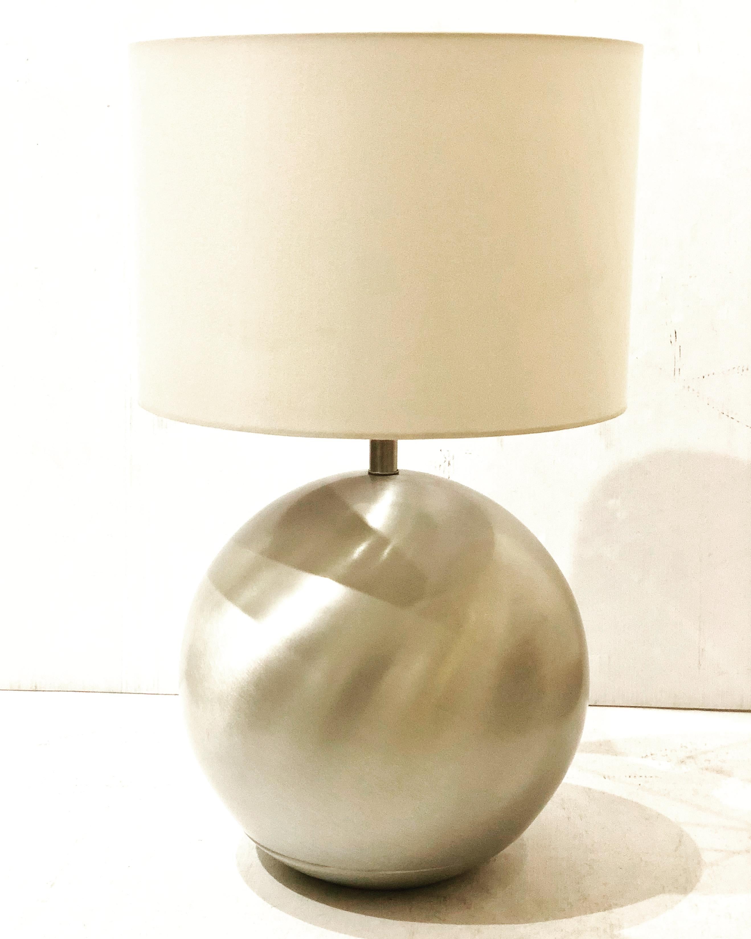 Russel Wright for Raymor Spun Aluminum Large Table Lamp In Good Condition In San Diego, CA