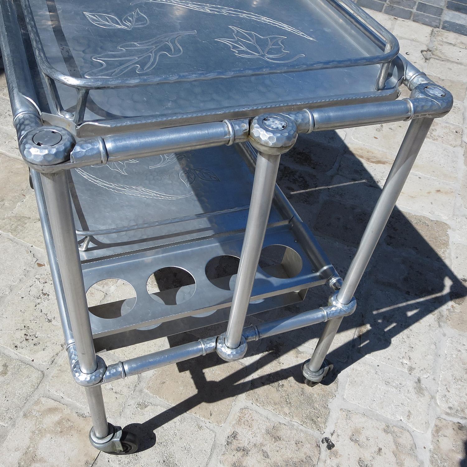 Russel Wright Hammered Aluminum Rolling Cart for Everlast Corp, 1940 3
