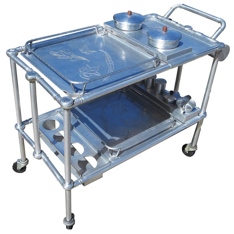 Russel Wright Hammered Aluminum Rolling Cart for Everlast Corp, 1940 at  1stDibs | cart russel