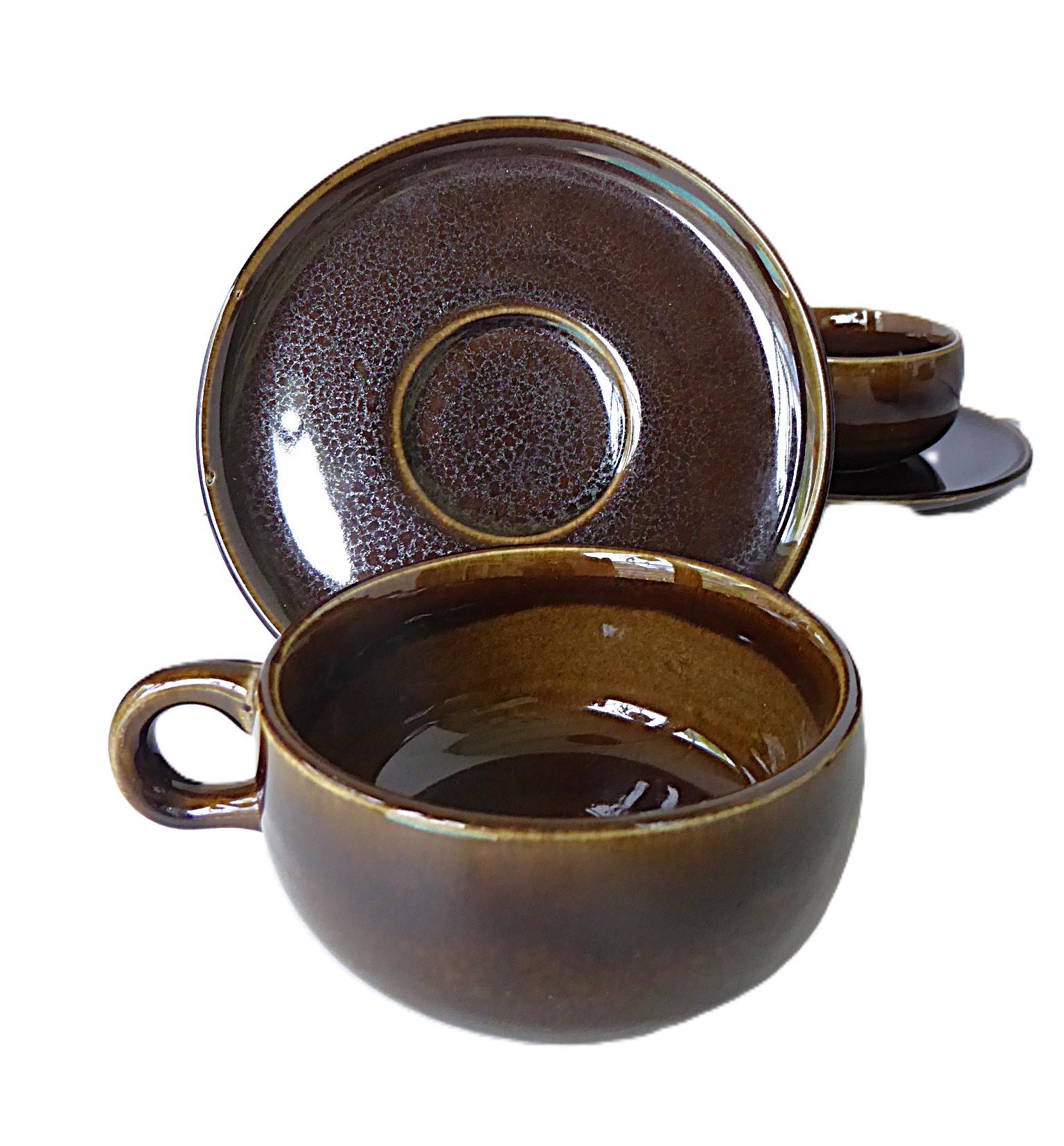 Metà XX secolo Russel Wright Servizio da caffè marrone fagiolo, moderno e di metà secolo, 18 pezzi. in vendita