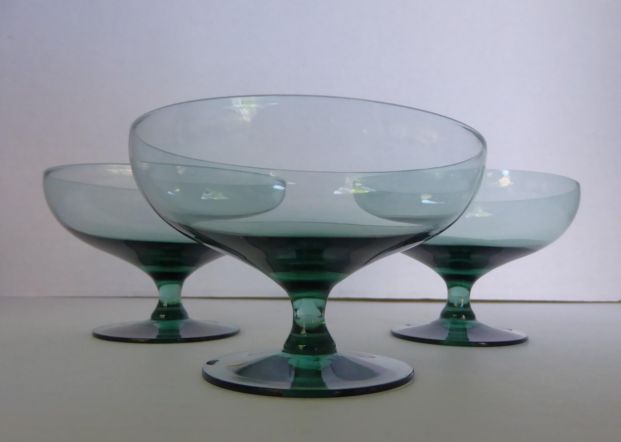 Hand-Crafted Russel Wright Mid Century Seafoam American Modern Stem Glasses Morgantown 16 pcs For Sale