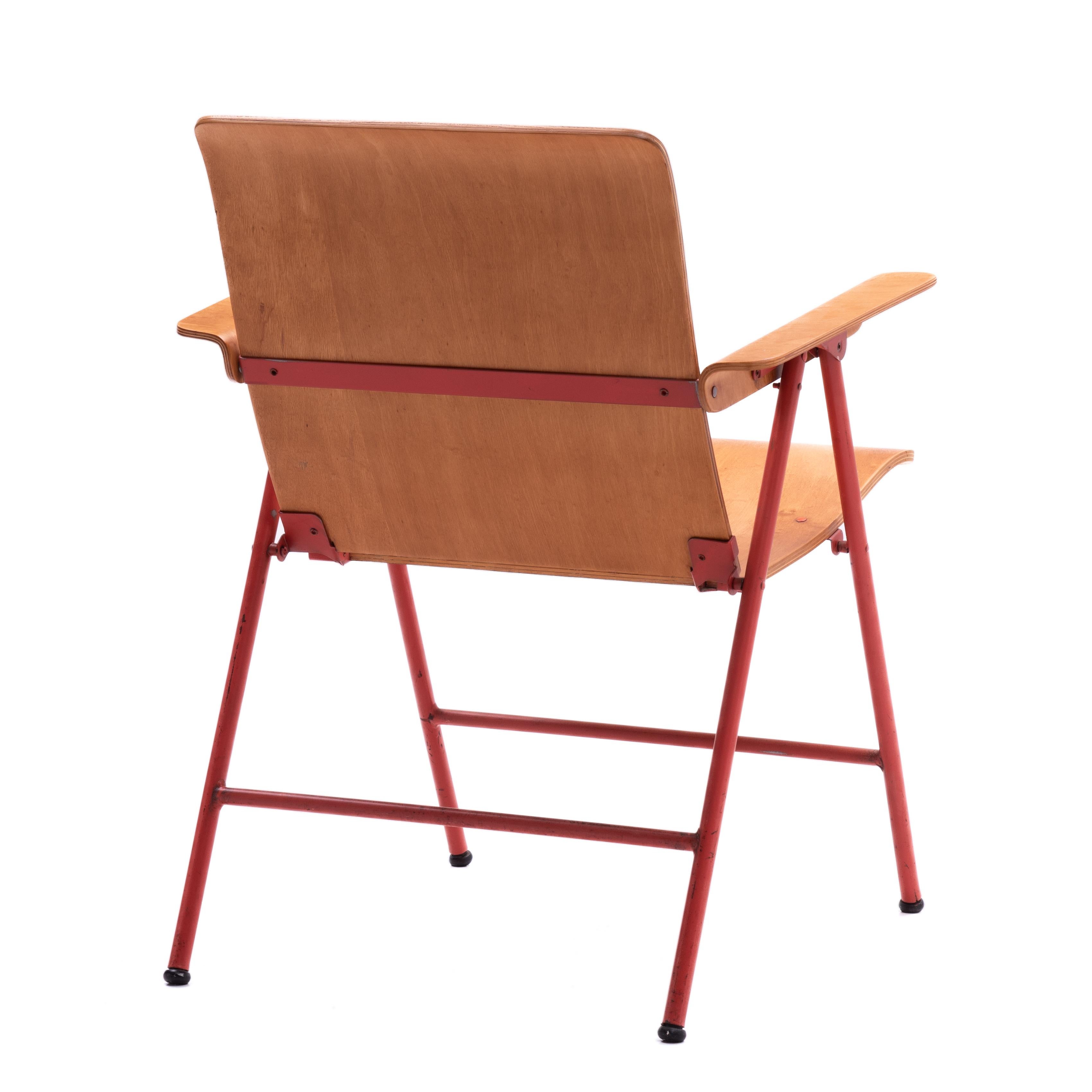 Mid-20th Century Russel Wright Plywood Samson Folding Armchair Original Paint Shwayder Brothers For Sale