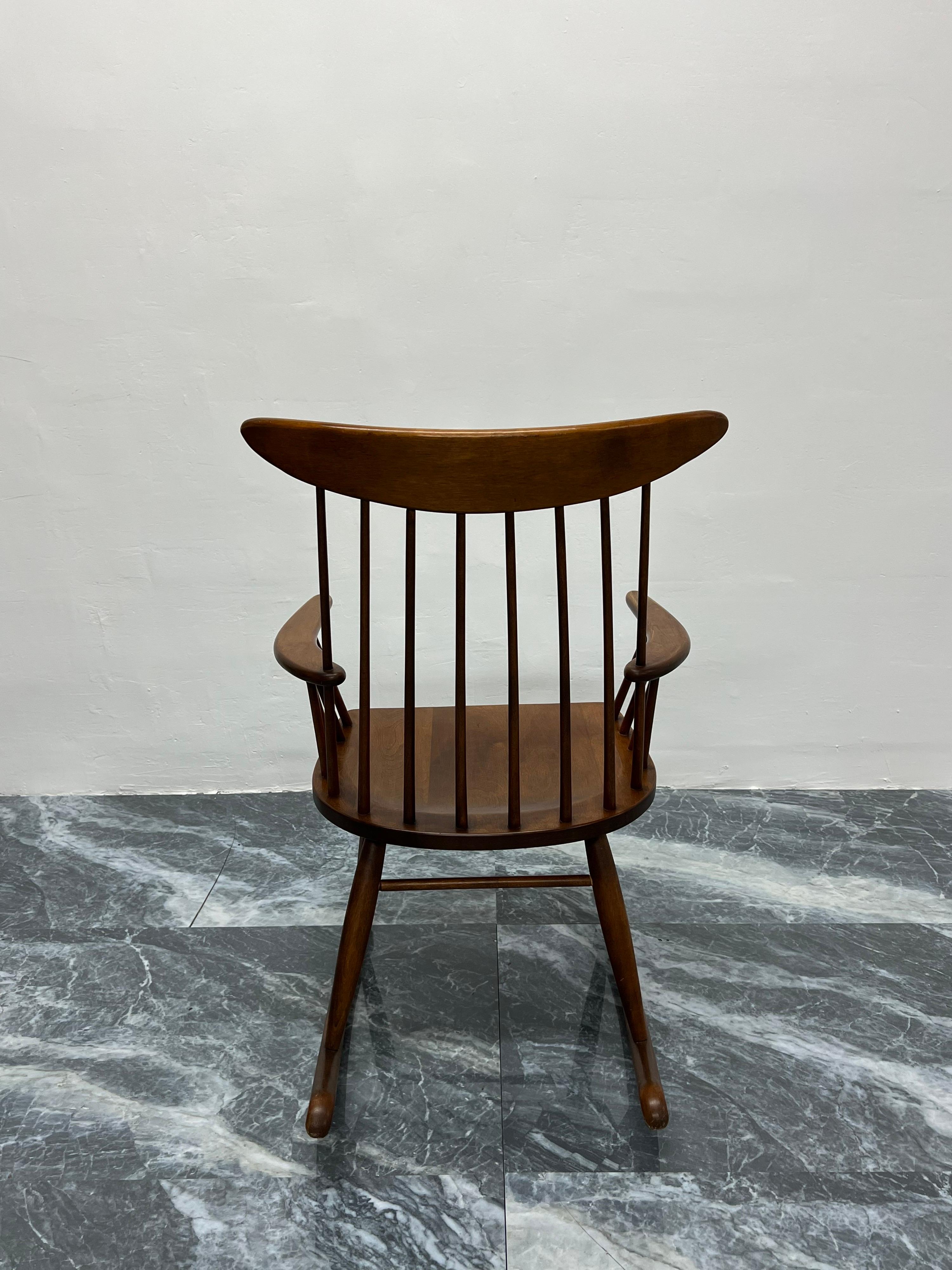 Mid-Century Modern Chaise à bascule Russel Wright pour Conant Ball en vente