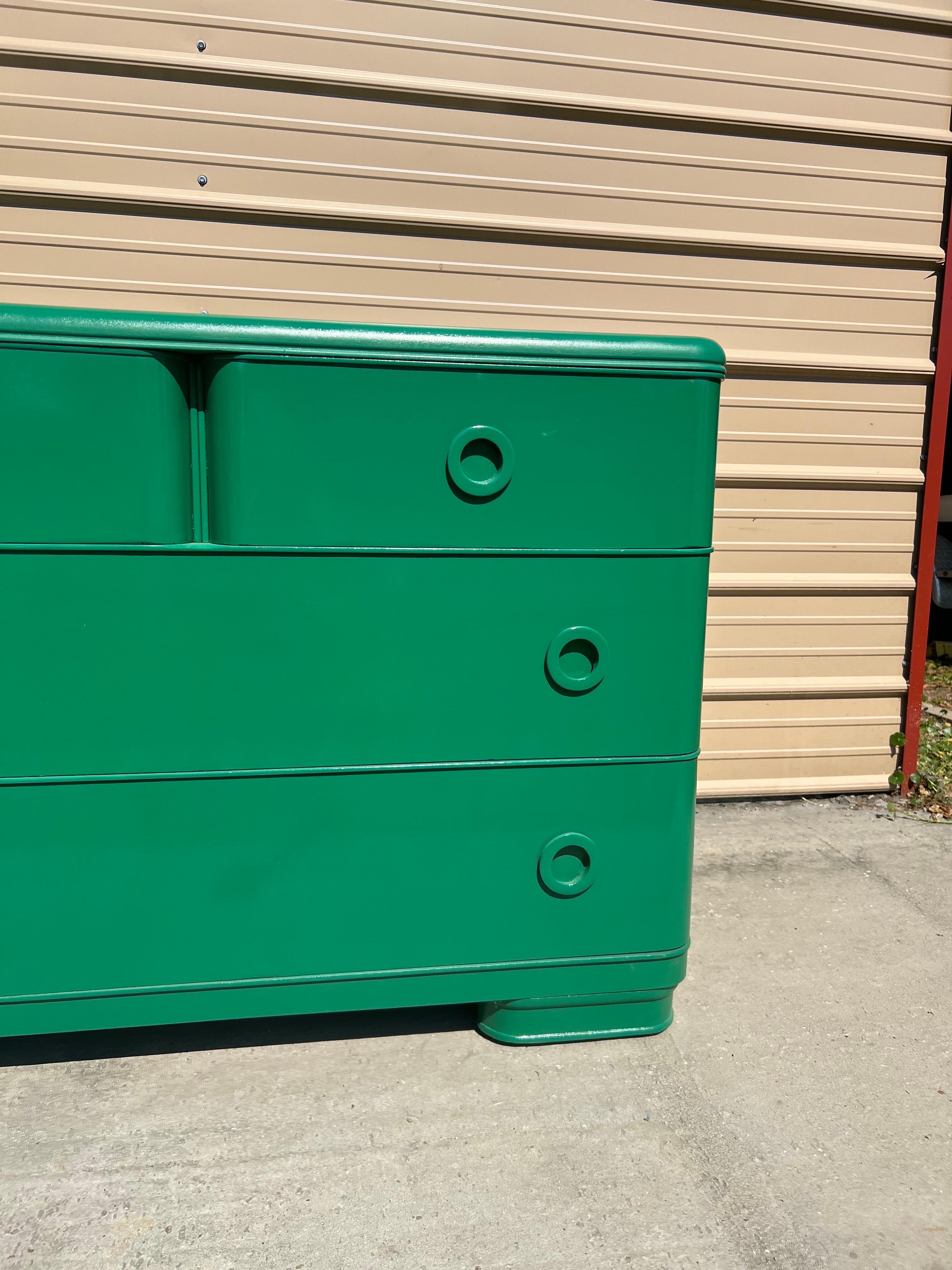 American Russel Wright Style Green Lacquered Art Deco Chest For Sale