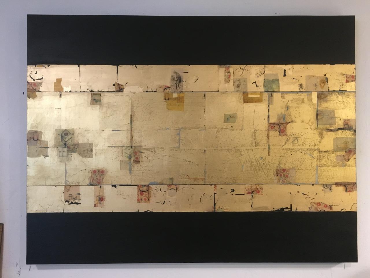 Golden Lore 2 – zeitgenössische Mischtechnik-Collage in Gold und Schwarz, rechteckig, abstrakt  (Abstrakt), Mixed Media Art, von Russell Frampton