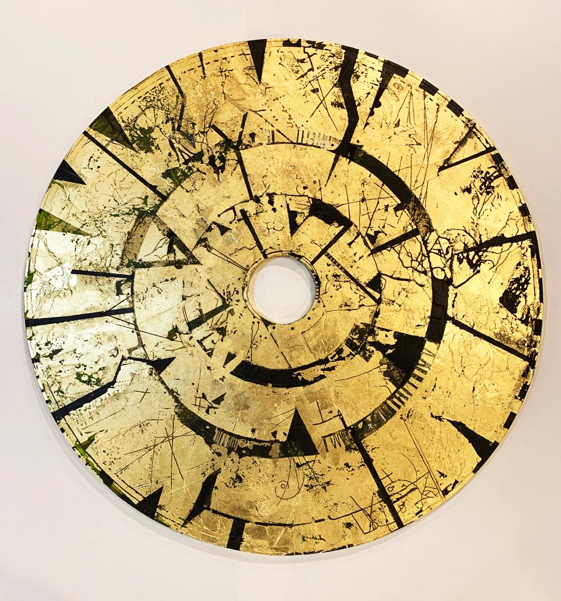 Nemetona Disc - Contemporary Mixed media artwork, Gold leaf on wood - Painting by Russell Frampton